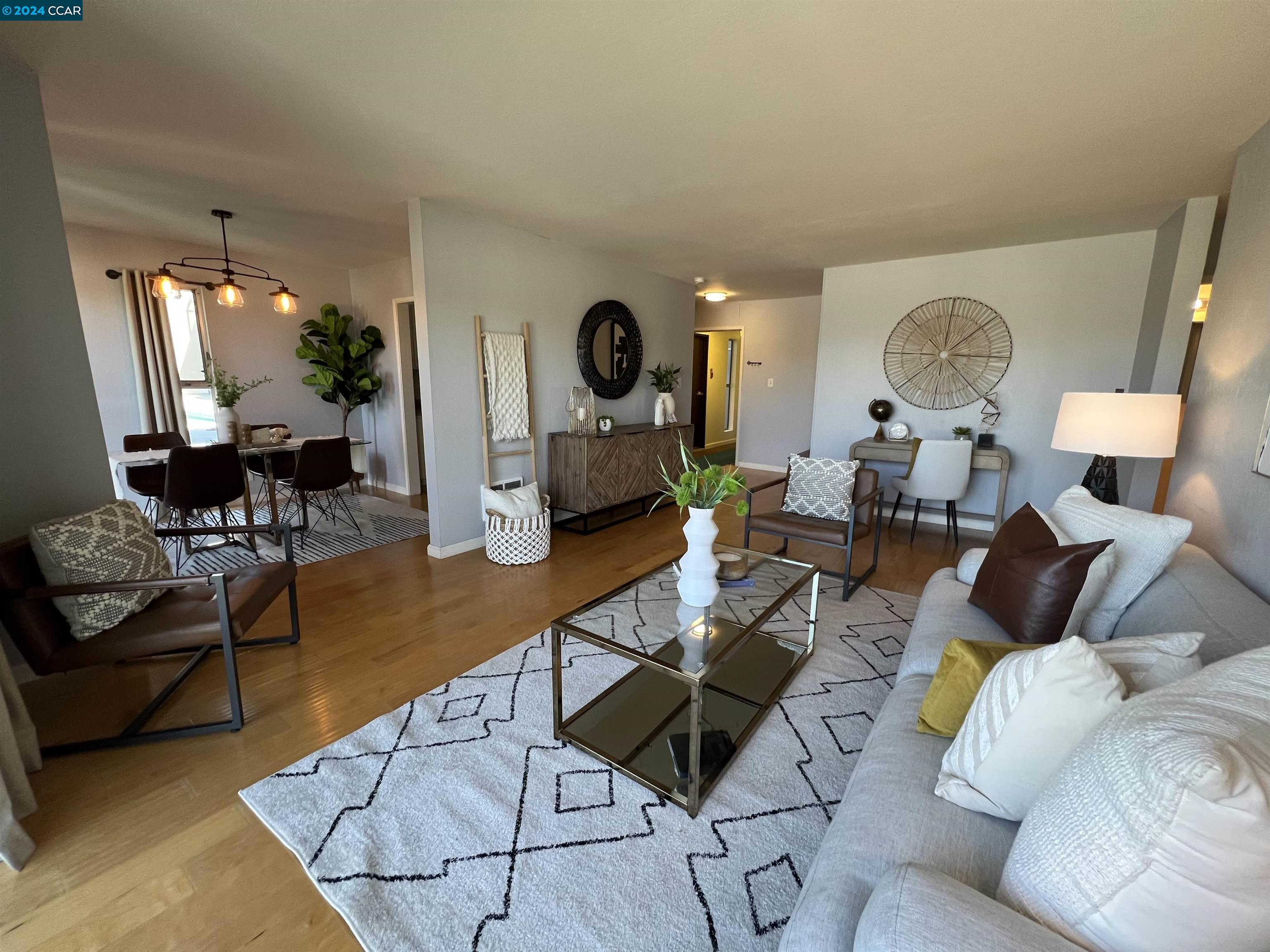MLS: 41075580 Condo For Sale