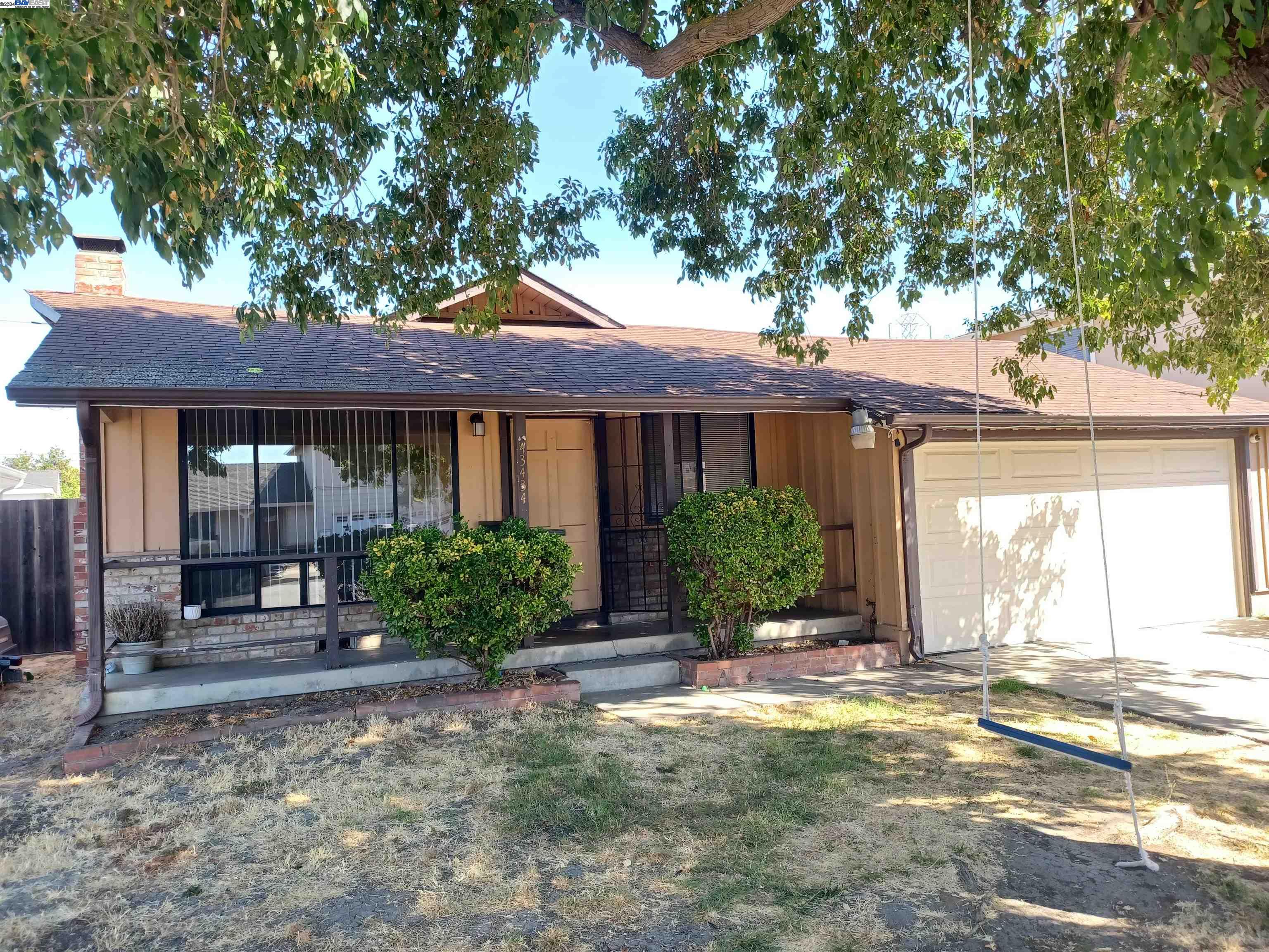 Detail Gallery Image 1 of 1 For 43434 Mintwood St, Fremont,  CA 94538 - 3 Beds | 2 Baths