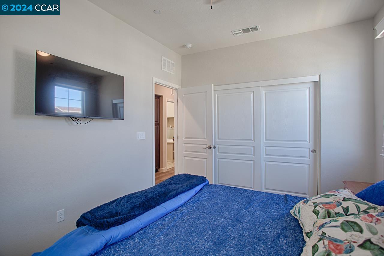 Detail Gallery Image 29 of 41 For 336 Northpark Ct, Martinez,  CA 94553 - 3 Beds | 2/1 Baths