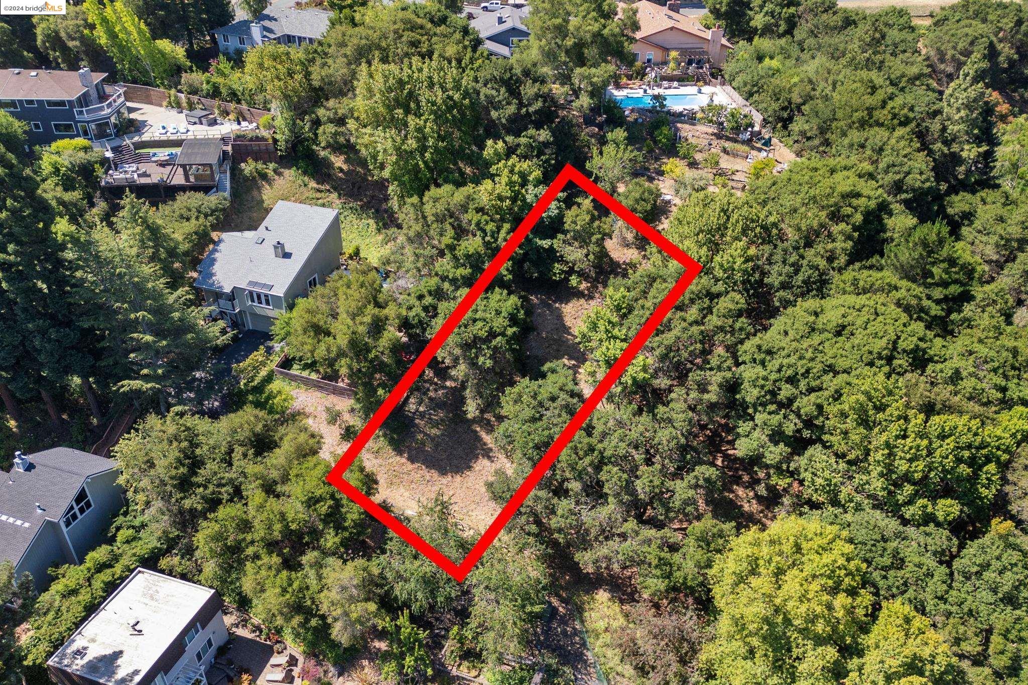 Detail Gallery Image 7 of 11 For 36 Lucille Way, Orinda,  CA 94563 - – Beds | – Baths