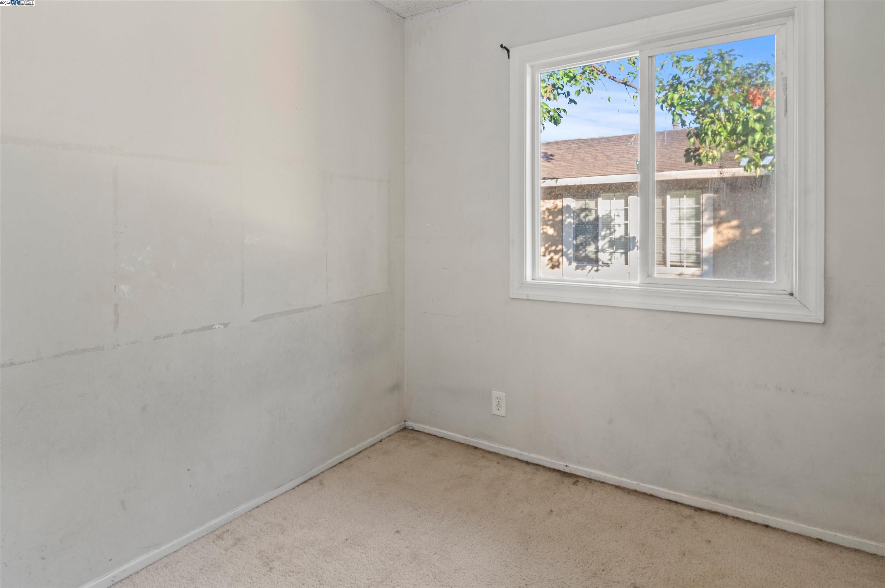 Detail Gallery Image 22 of 26 For 1491 Carmen Ct, San Jose,  CA 95121 - 4 Beds | 2/1 Baths