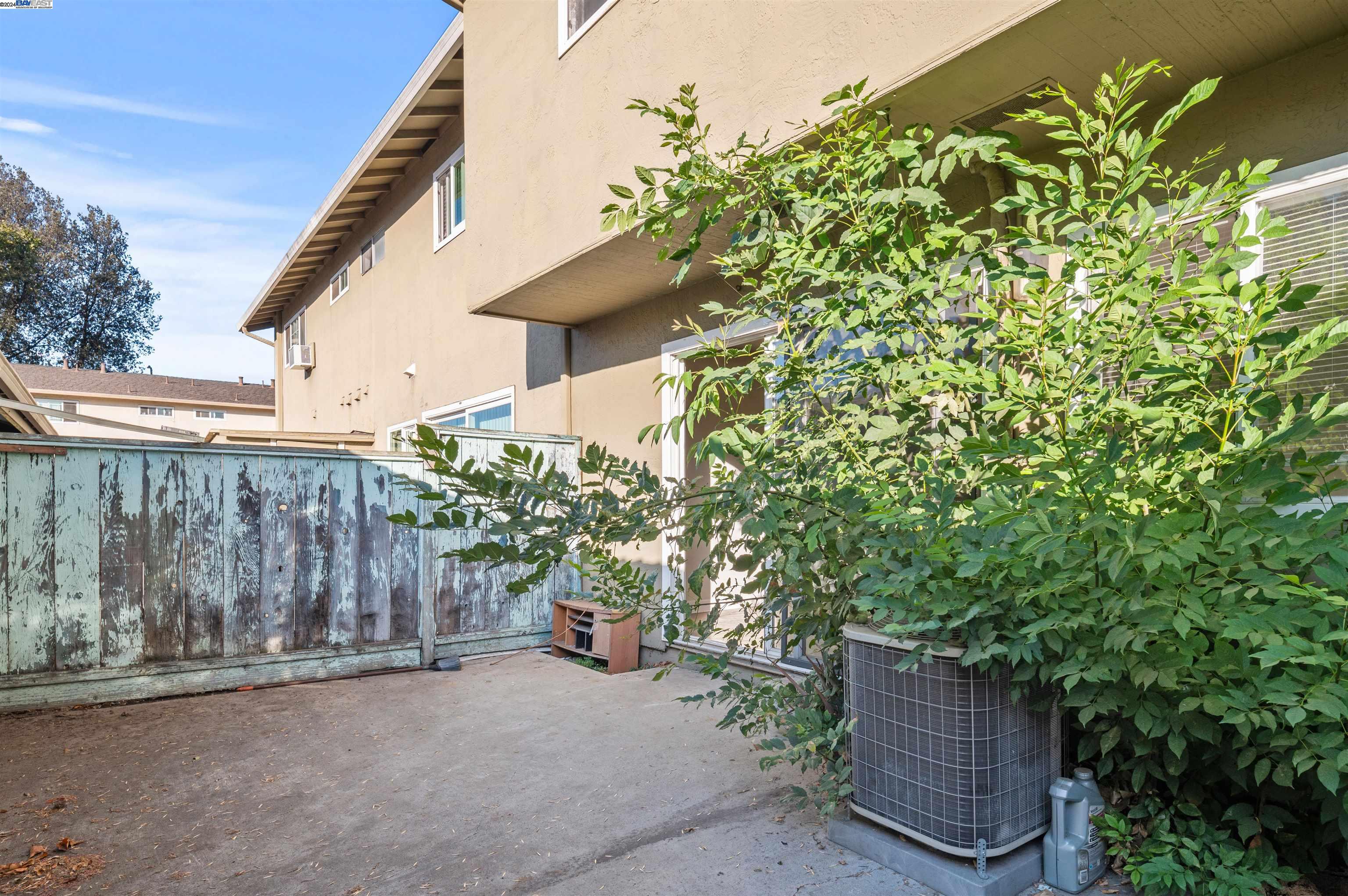 Detail Gallery Image 26 of 26 For 1491 Carmen Ct, San Jose,  CA 95121 - 4 Beds | 2/1 Baths