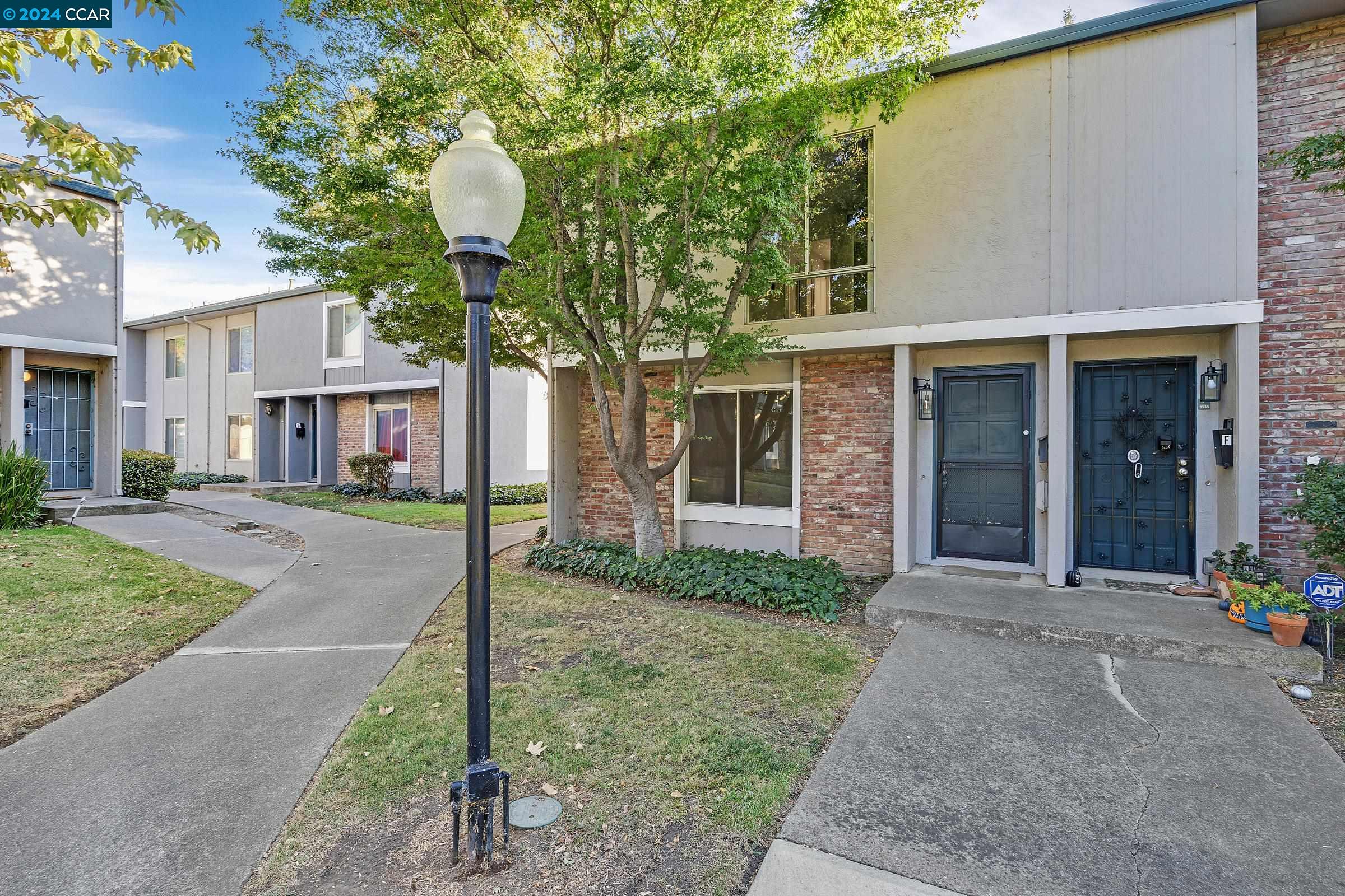 Photo #2: 41075696 Listing 