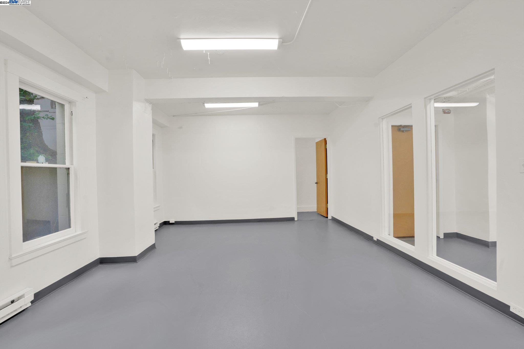 Detail Gallery Image 18 of 36 For , Oakland,  CA 94612 - – Beds | – Baths