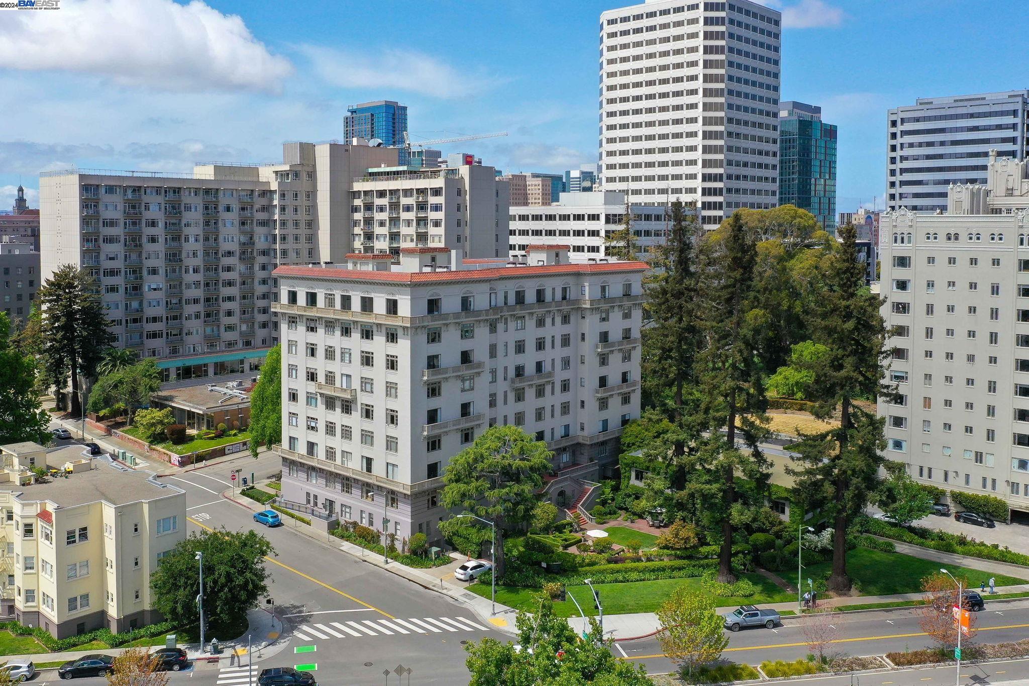 Detail Gallery Image 4 of 36 For , Oakland,  CA 94612 - – Beds | – Baths