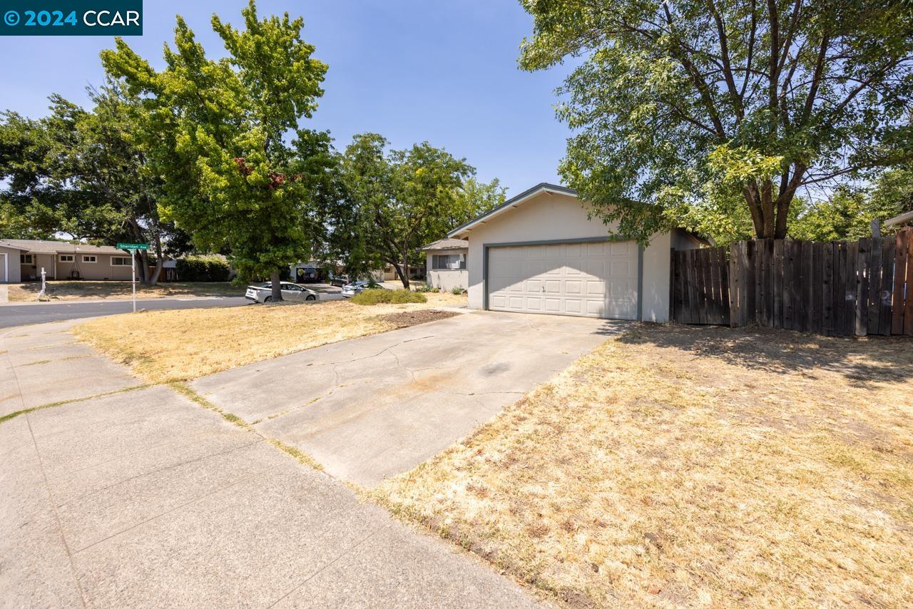 Detail Gallery Image 19 of 19 For 1807 Woodacre Way, Roseville,  CA 95661 - 3 Beds | 2 Baths