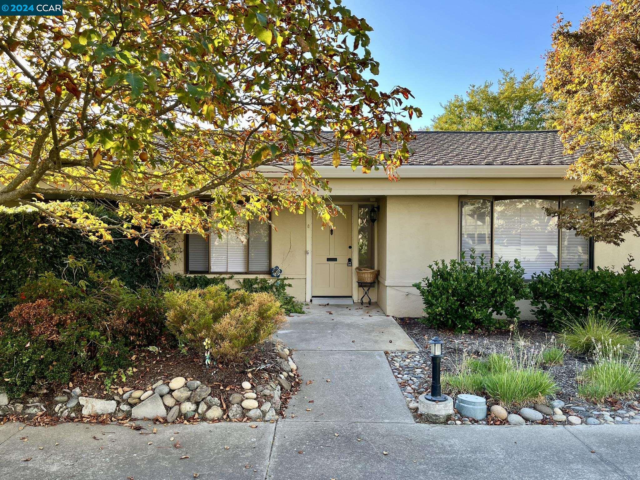 MLS: 41076005 Condo For Sale