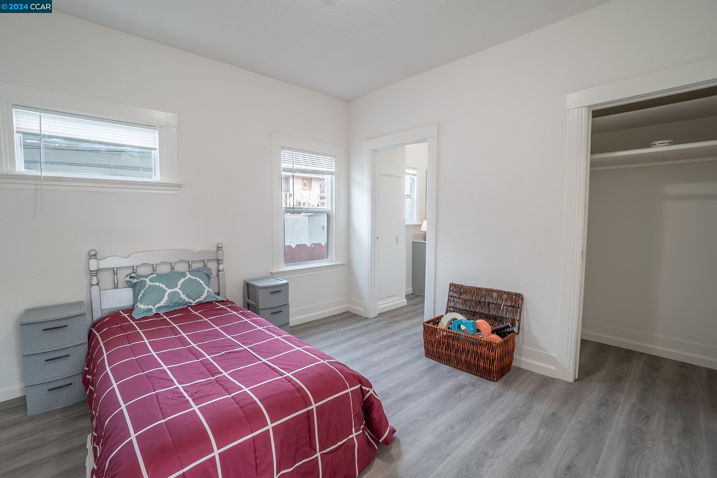 Detail Gallery Image 24 of 32 For 2709 California St, Berkeley,  CA 94703 - 2 Beds | 1 Baths