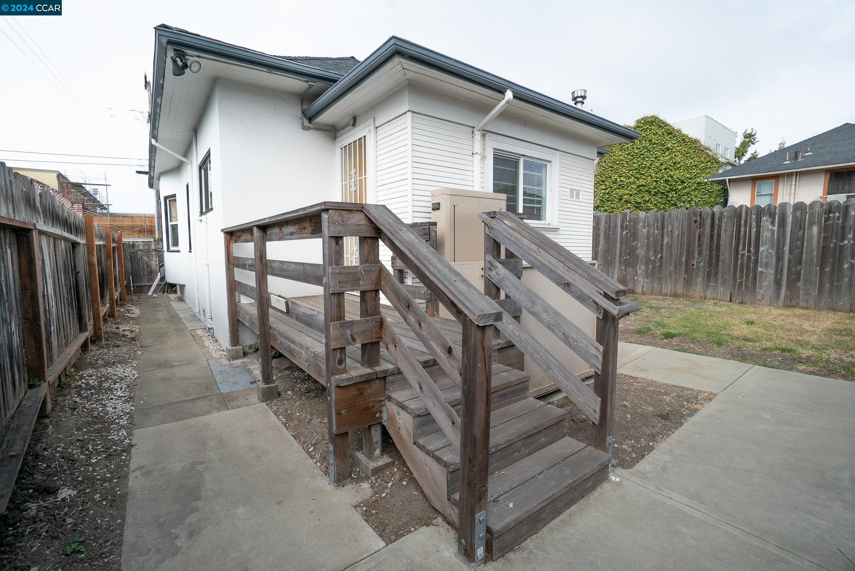 Detail Gallery Image 26 of 32 For 2709 California St, Berkeley,  CA 94703 - 2 Beds | 1 Baths