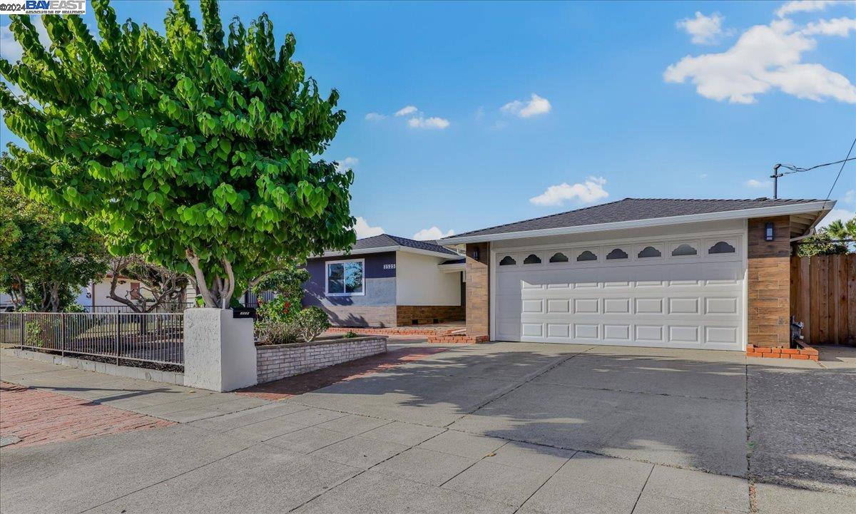 Detail Gallery Image 1 of 1 For 2525 Tahoe Ave, Hayward,  CA 94545-4842 - 4 Beds | 2 Baths