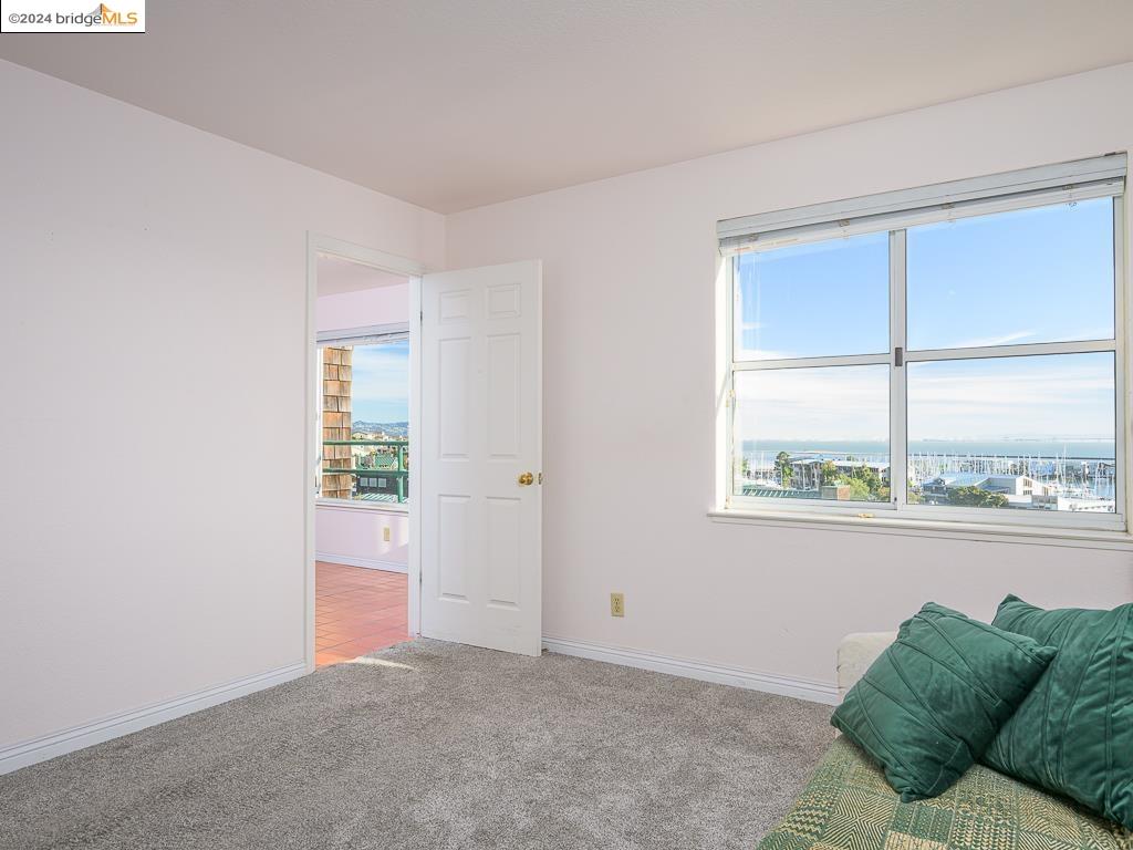 Photo #5: 41076040 Listing 
