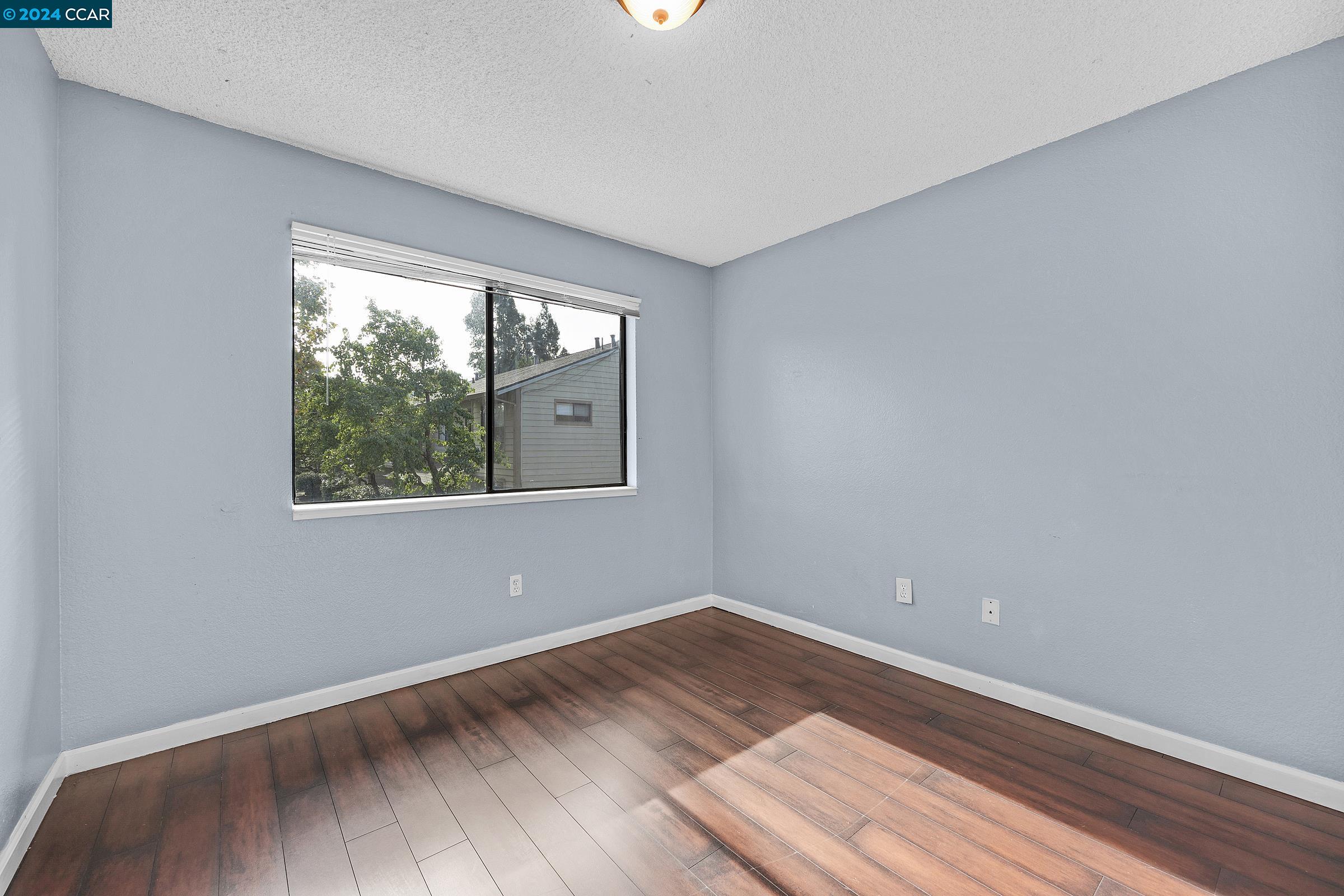 Detail Gallery Image 16 of 30 For 1010 Cedar Ter, San Pablo,  CA 94806 - 3 Beds | 2/1 Baths