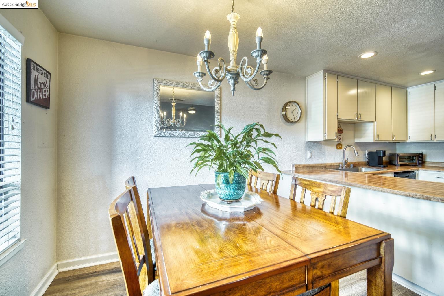Photo #4: 41076111 Listing 