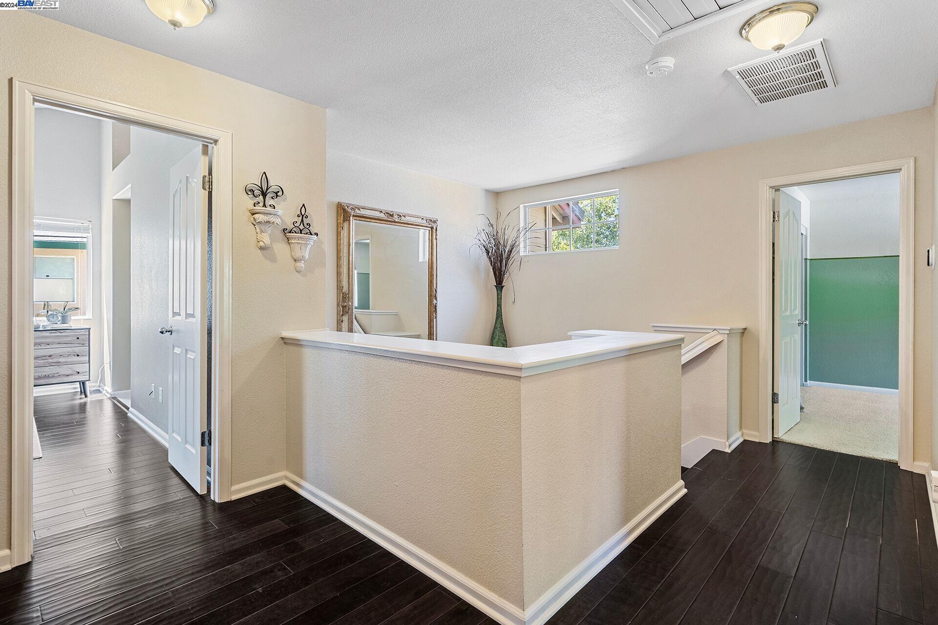 Detail Gallery Image 31 of 48 For 1331 Fong St, Folsom,  CA 95630 - 4 Beds | 2/1 Baths