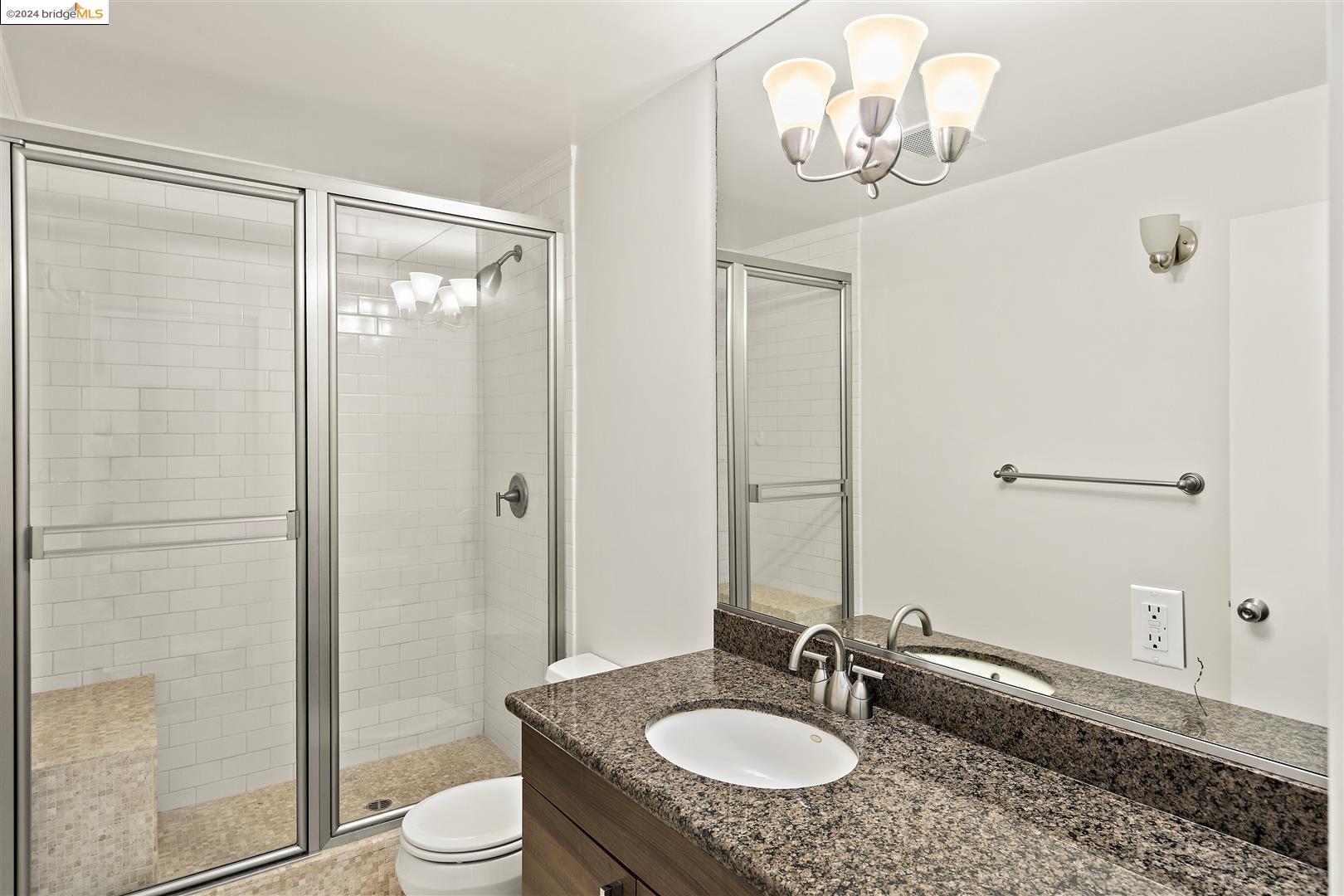 Detail Gallery Image 26 of 49 For 2130 Mountain Blvd #101,  Oakland,  CA 94611 - 2 Beds | 1 Baths