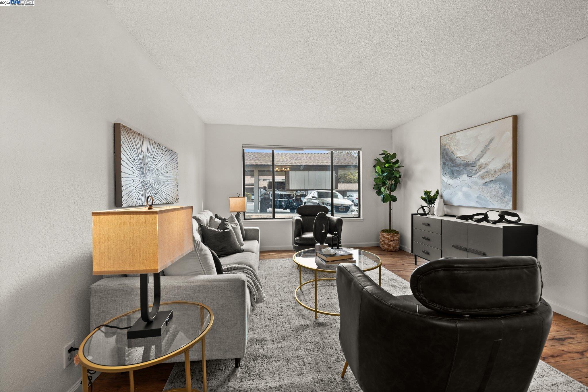 Photo #4: 41076261 Listing 