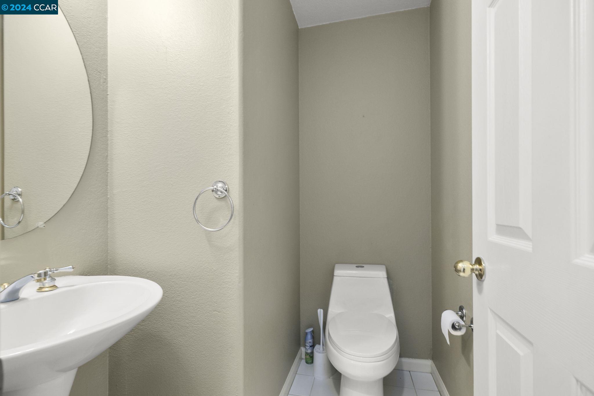 Detail Gallery Image 11 of 25 For 1010 River Rock Ln, Danville,  CA 94526 - 3 Beds | 2/1 Baths