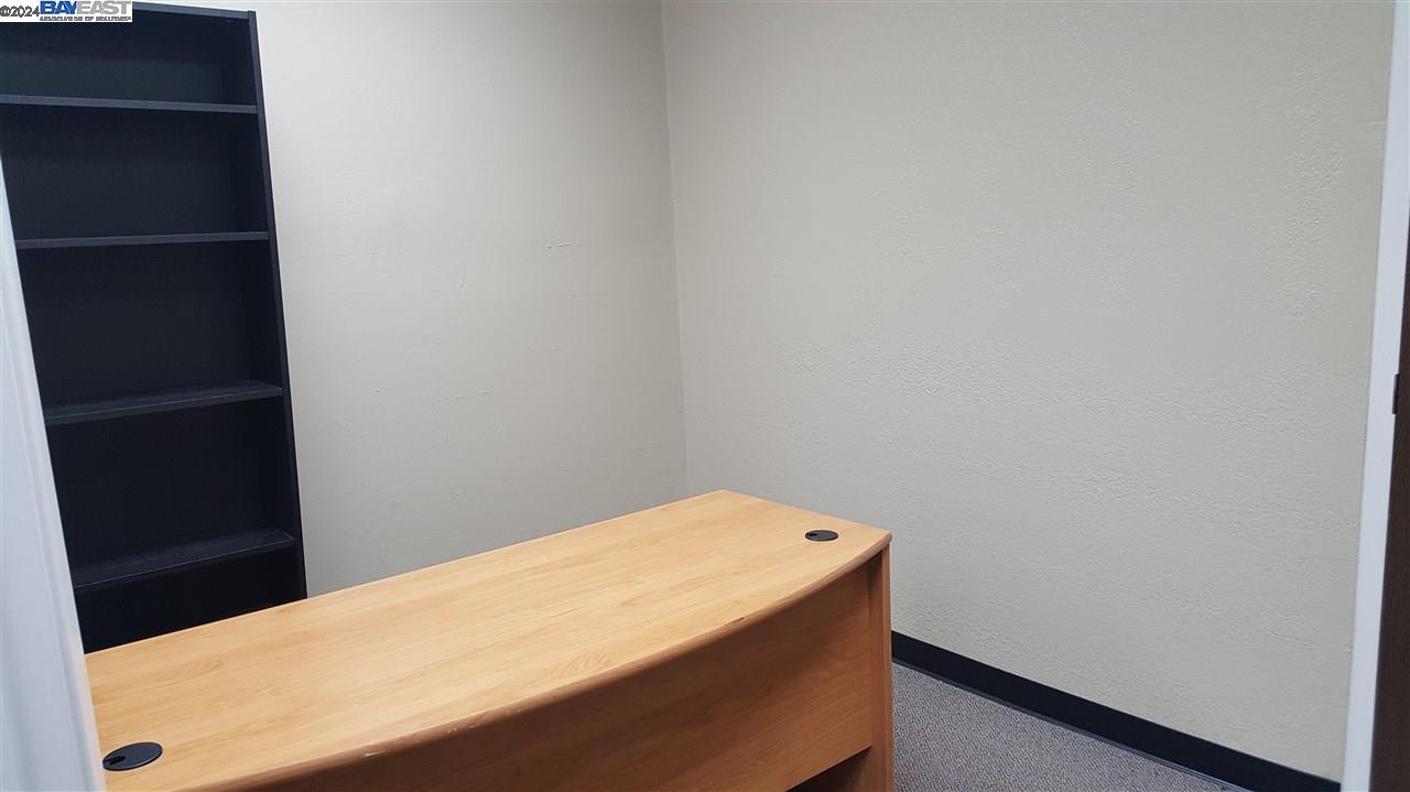 Detail Gallery Image 8 of 19 For 4047 1st St 102, Livermore,  CA 94551 - – Beds | – Baths