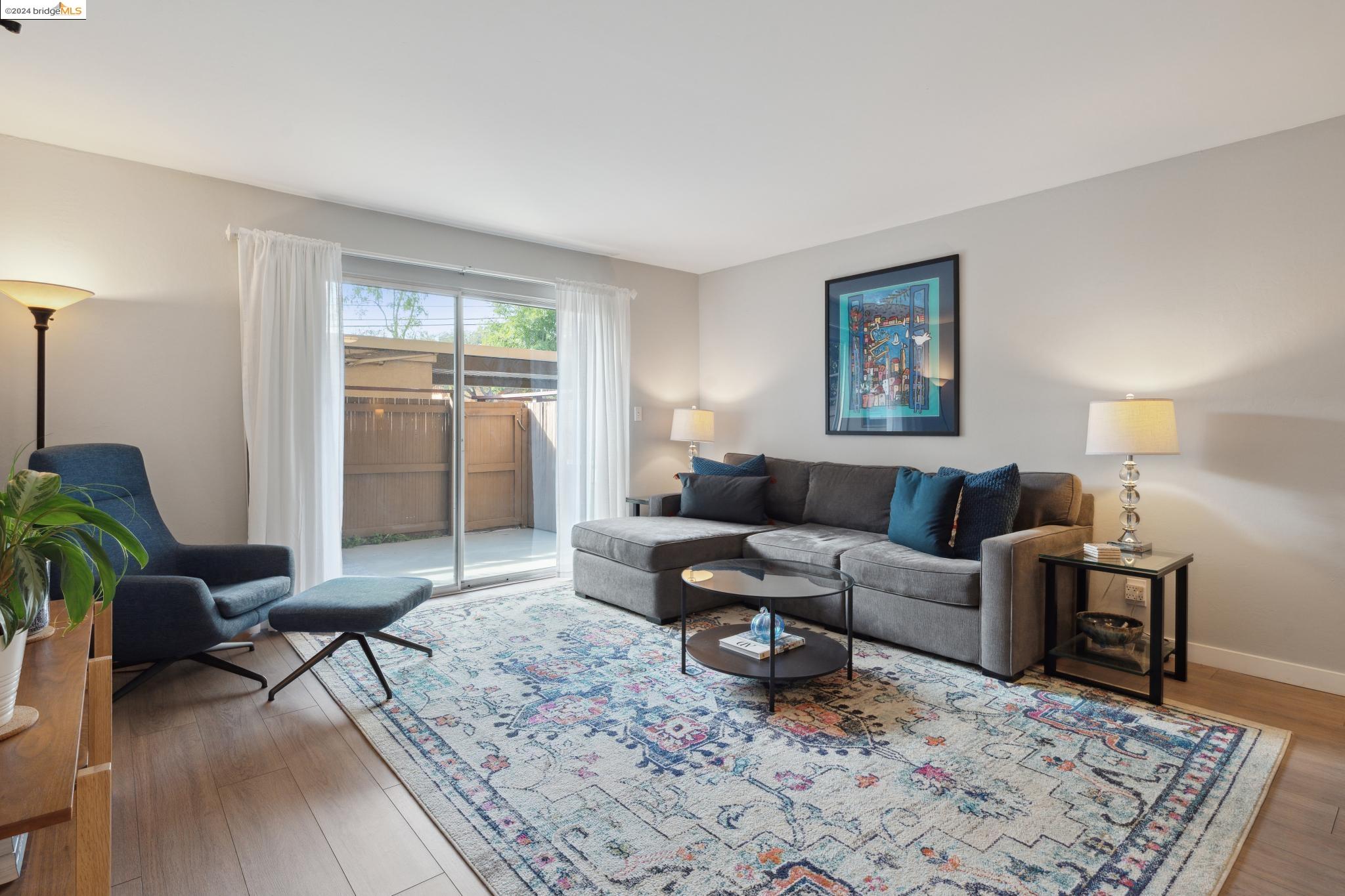 More Details about MLS # 41076341 : 1327 WEBSTER ST # B109