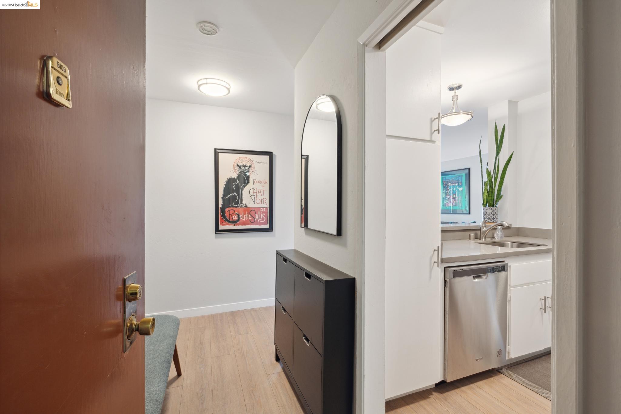 Photo #2: 41076341 Listing 