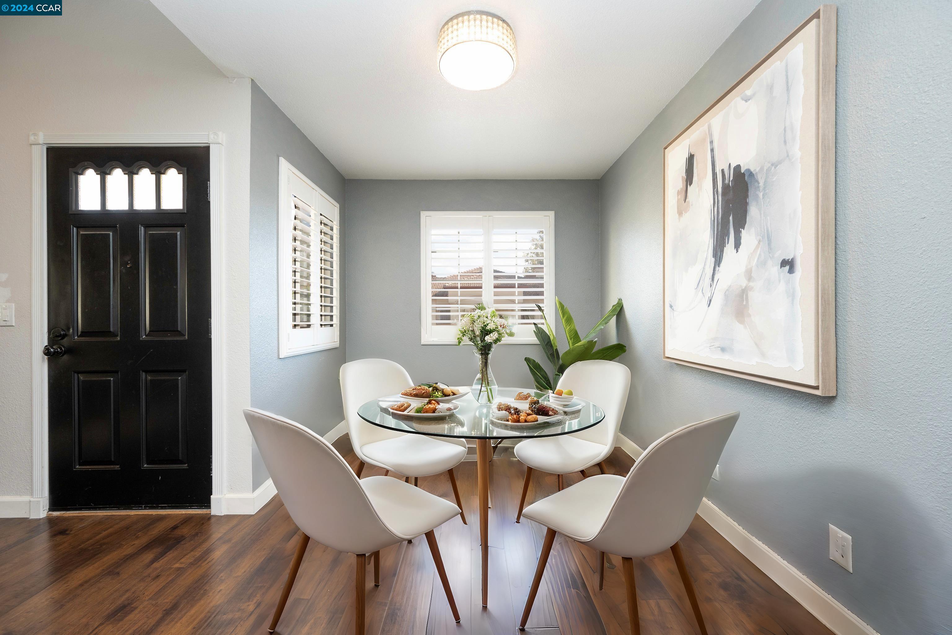 Photo #2: 41076370 Listing 