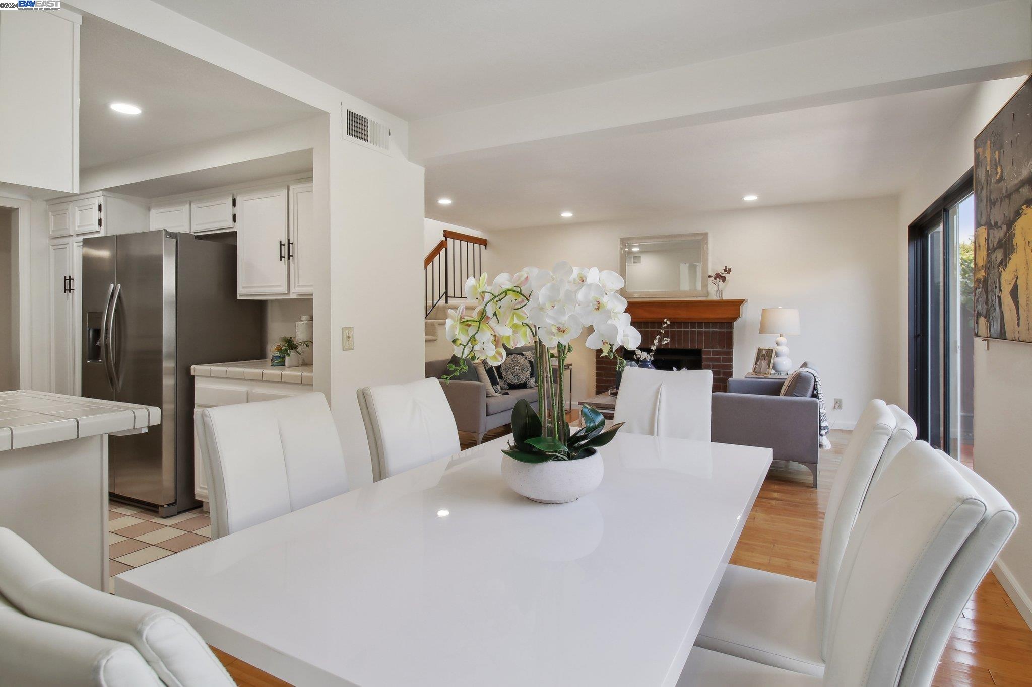 Photo #5: 41076403 Listing 