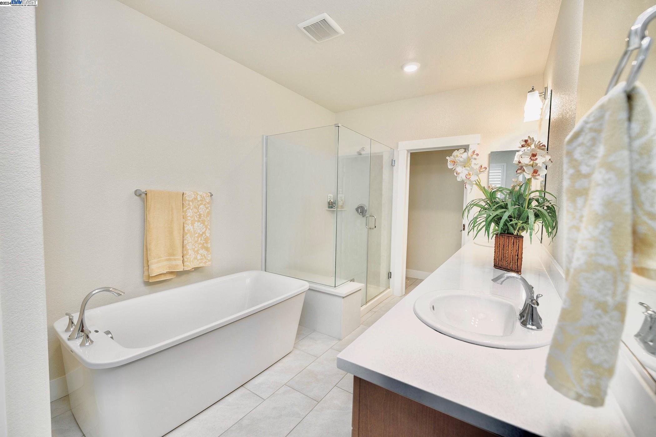 Detail Gallery Image 20 of 31 For 2363 Mozart Ave, Lathrop,  CA 95330 - 4 Beds | 3 Baths