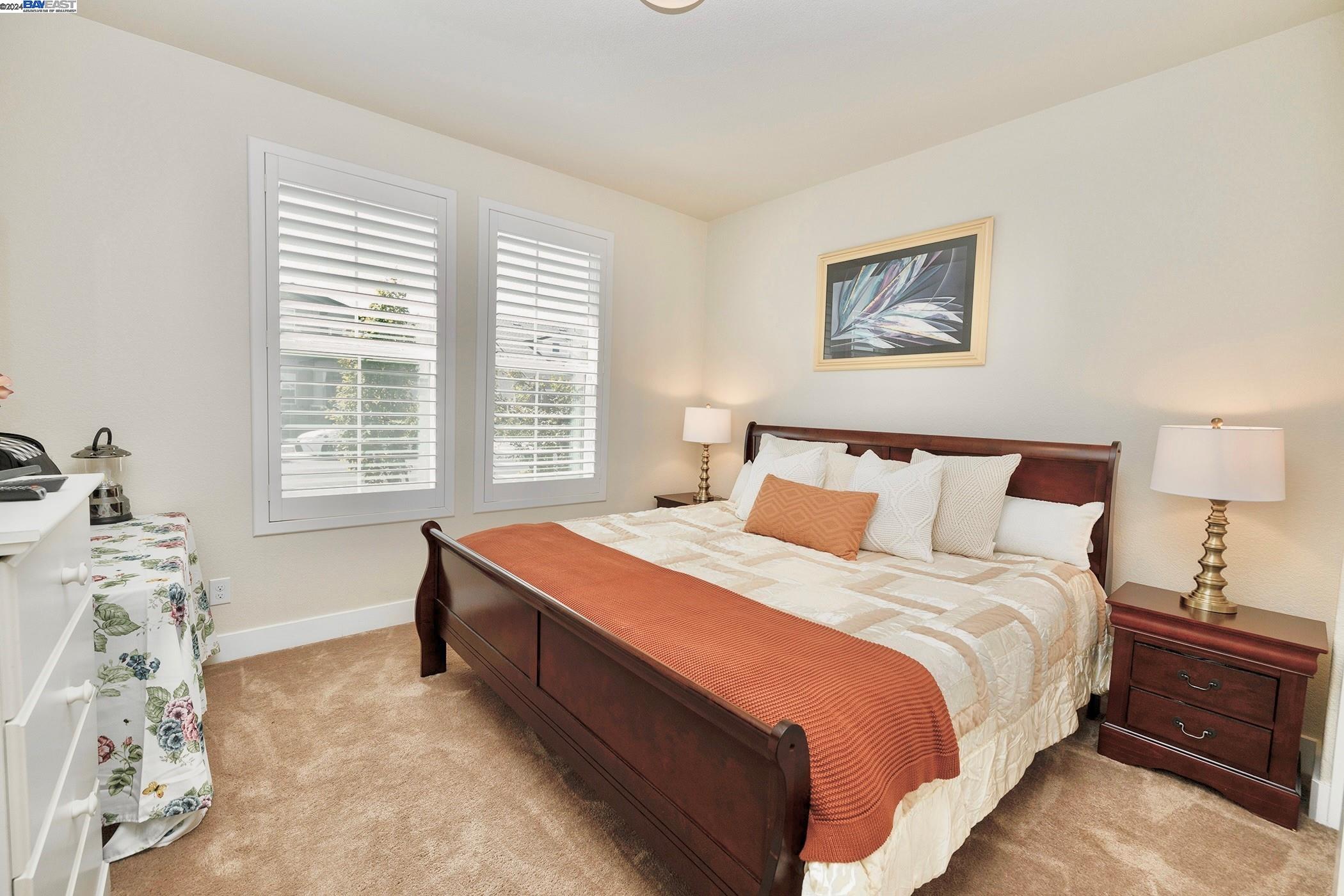 Detail Gallery Image 4 of 31 For 2363 Mozart Ave, Lathrop,  CA 95330 - 4 Beds | 3 Baths