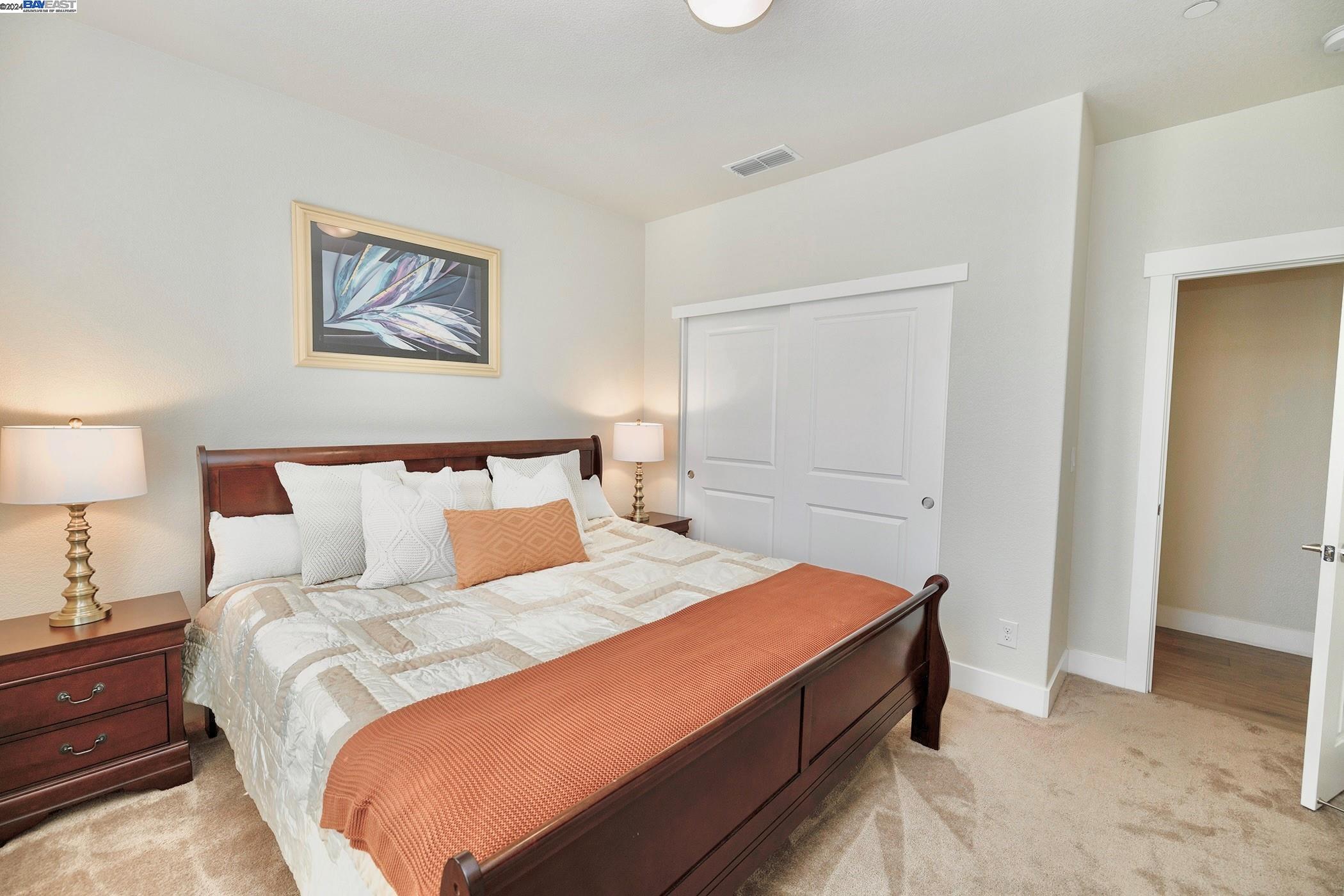 Detail Gallery Image 5 of 31 For 2363 Mozart Ave, Lathrop,  CA 95330 - 4 Beds | 3 Baths