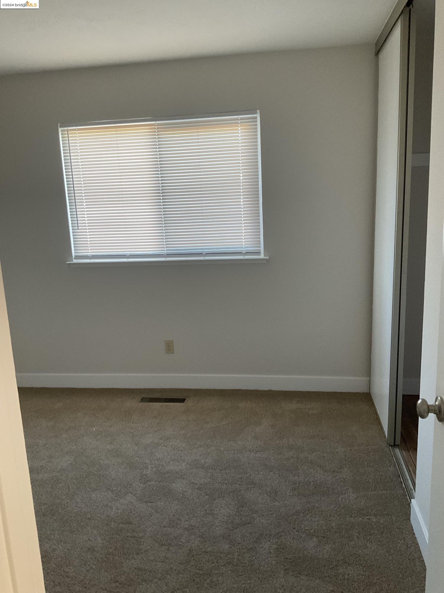 Detail Gallery Image 6 of 12 For 3400 Serpentine Drive, Antioch,  CA 94509 - 4 Beds | 2 Baths
