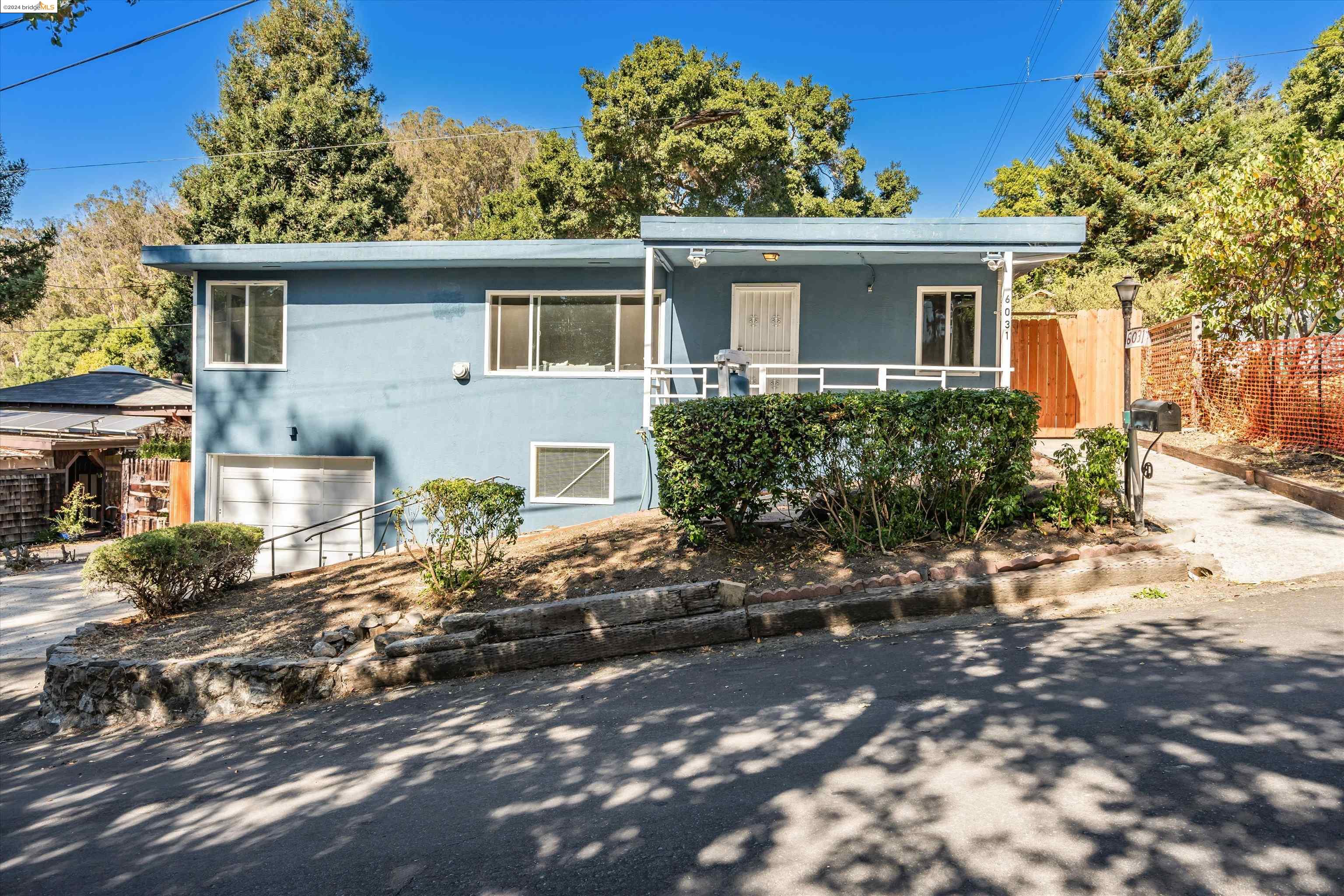 Detail Gallery Image 1 of 1 For 6031 Park Ave, Richmond,  CA 94805 - 4 Beds | 2 Baths