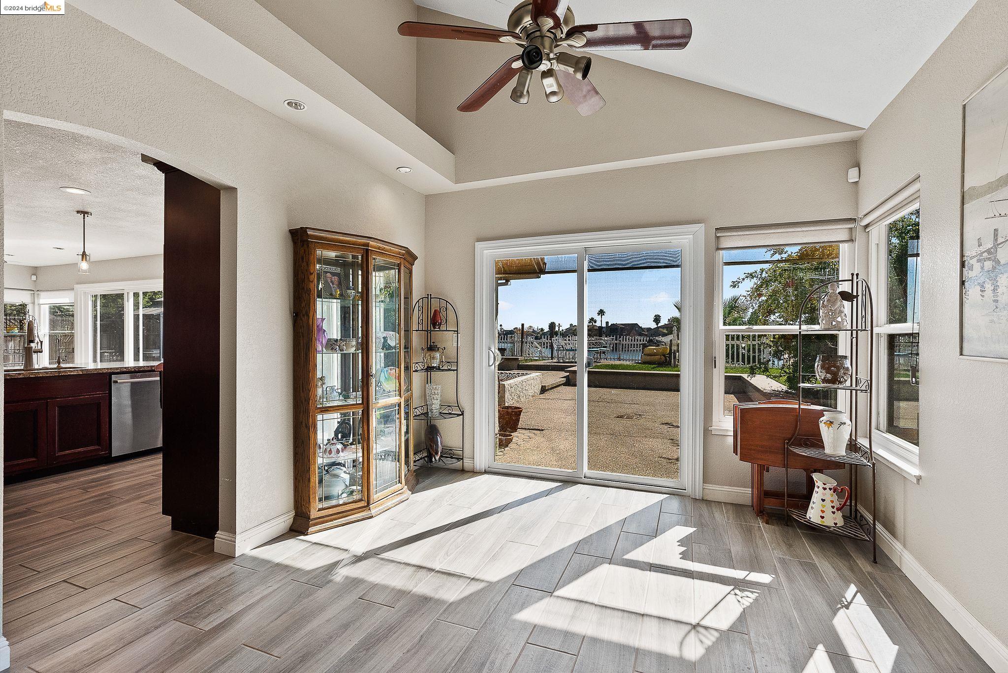 Detail Gallery Image 8 of 35 For 2056 Sand Point Rd, Discovery Bay,  CA 94505 - 4 Beds | 3 Baths