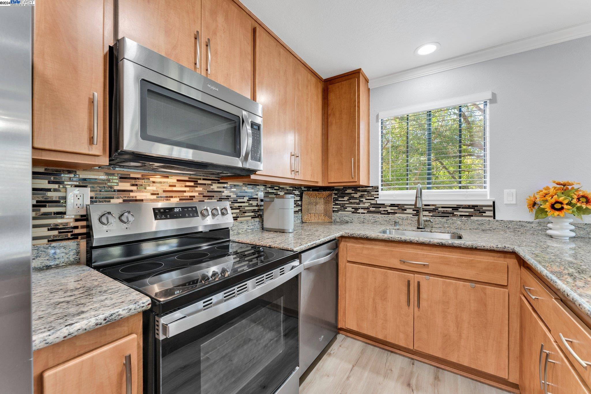 Photo #5: 41076548 Listing 