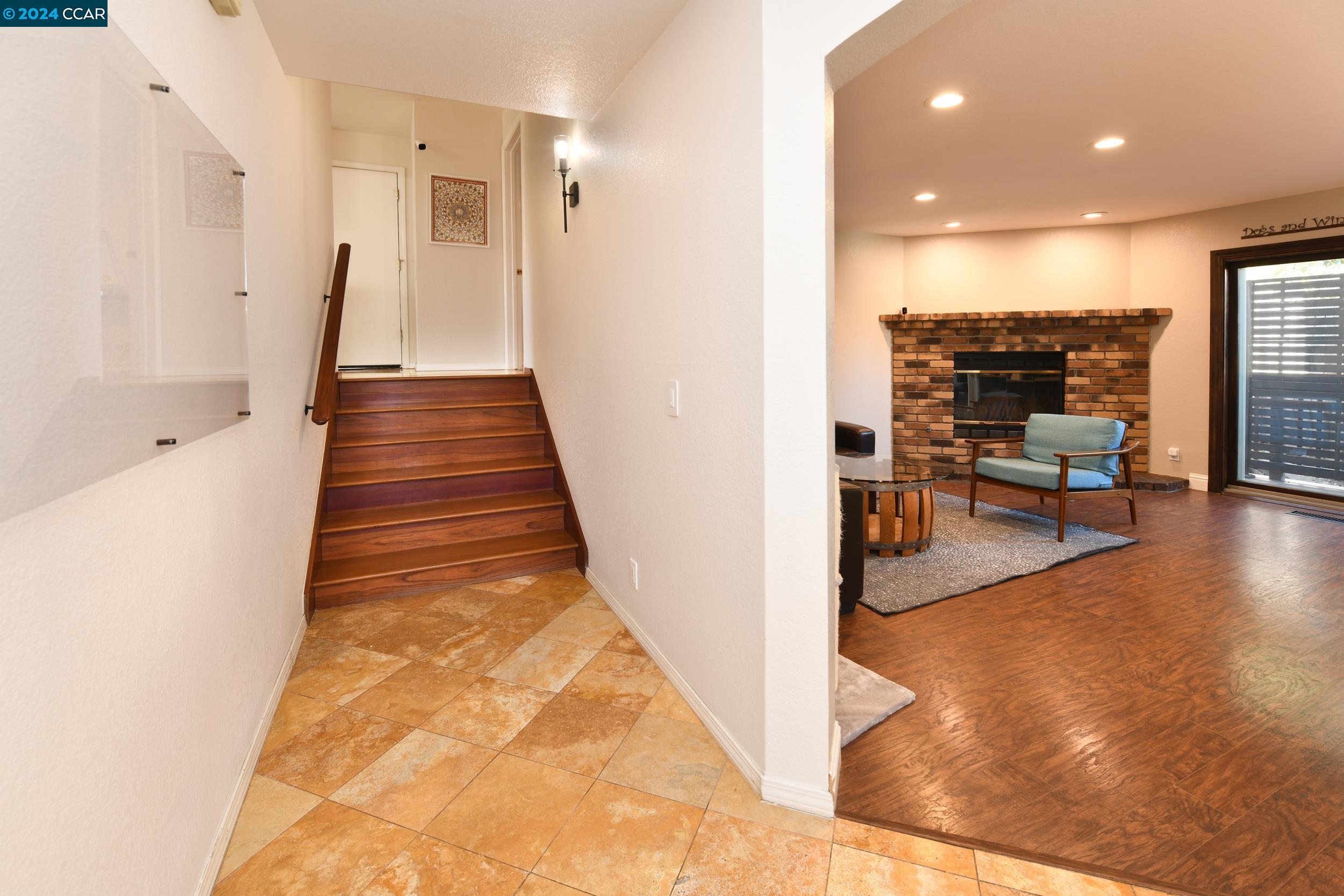 Detail Gallery Image 18 of 58 For 65 Foothill Pl, Pleasant Hill,  CA 94523 - 3 Beds | 2/1 Baths