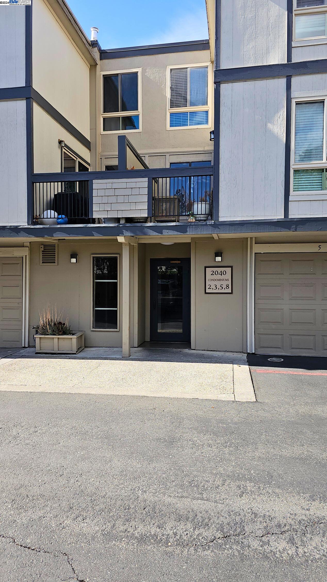 Photo #2: 41076584 Listing 