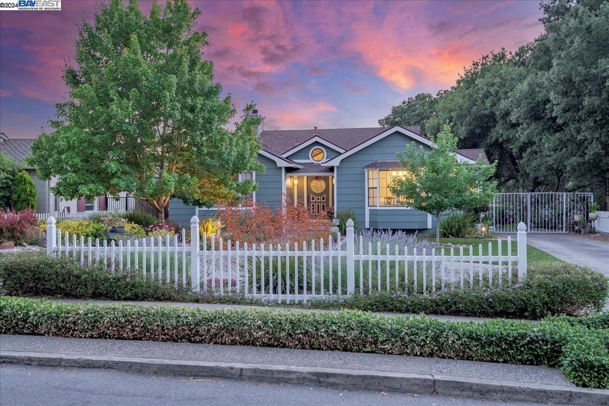 Detail Gallery Image 1 of 1 For 65 Rennie Ave, San Jose,  CA 95127 - 4 Beds | 3 Baths