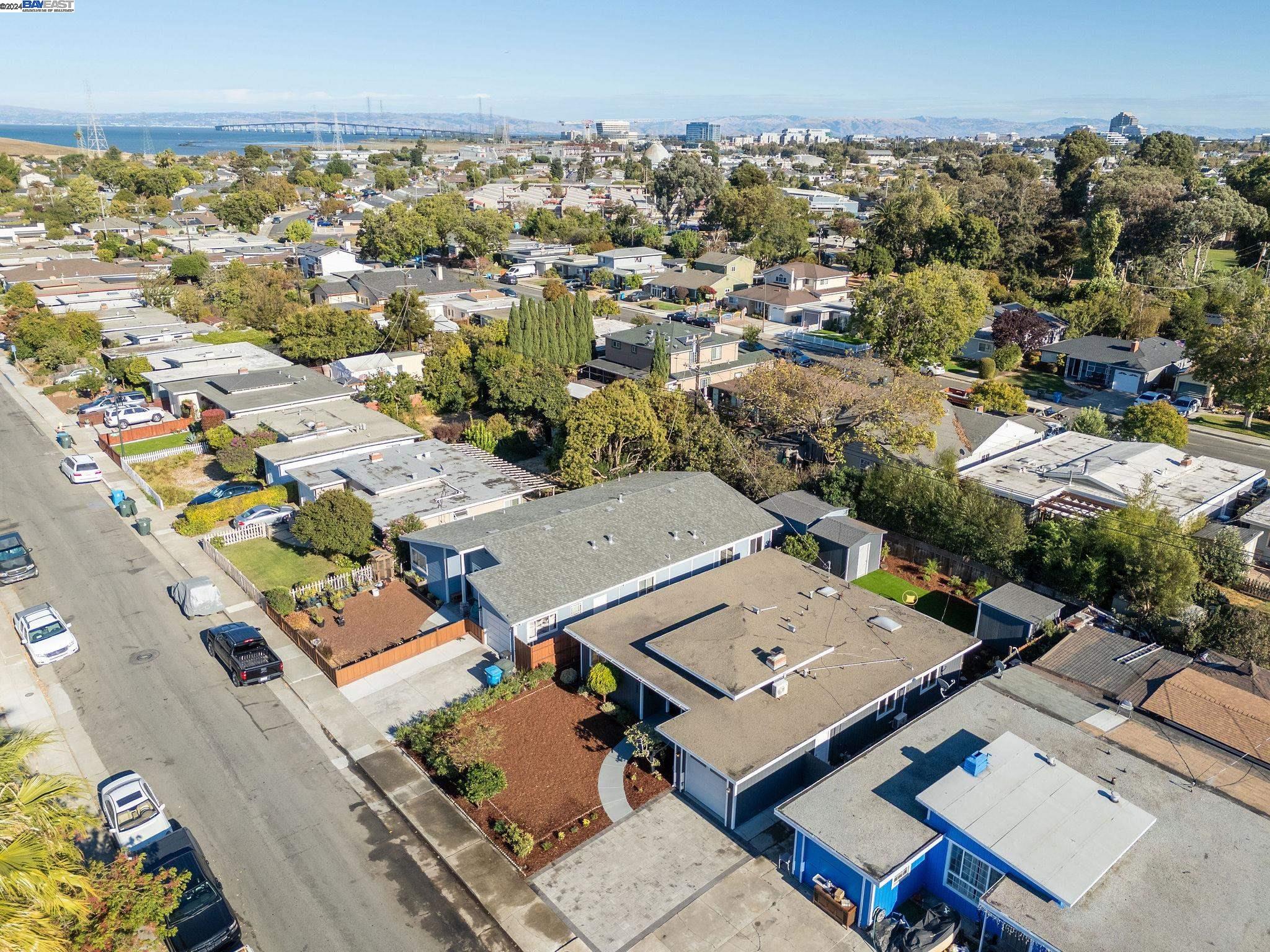 Detail Gallery Image 48 of 56 For 1540 Newbridge Ave., San Mateo,  CA 94401 - 3 Beds | 2 Baths