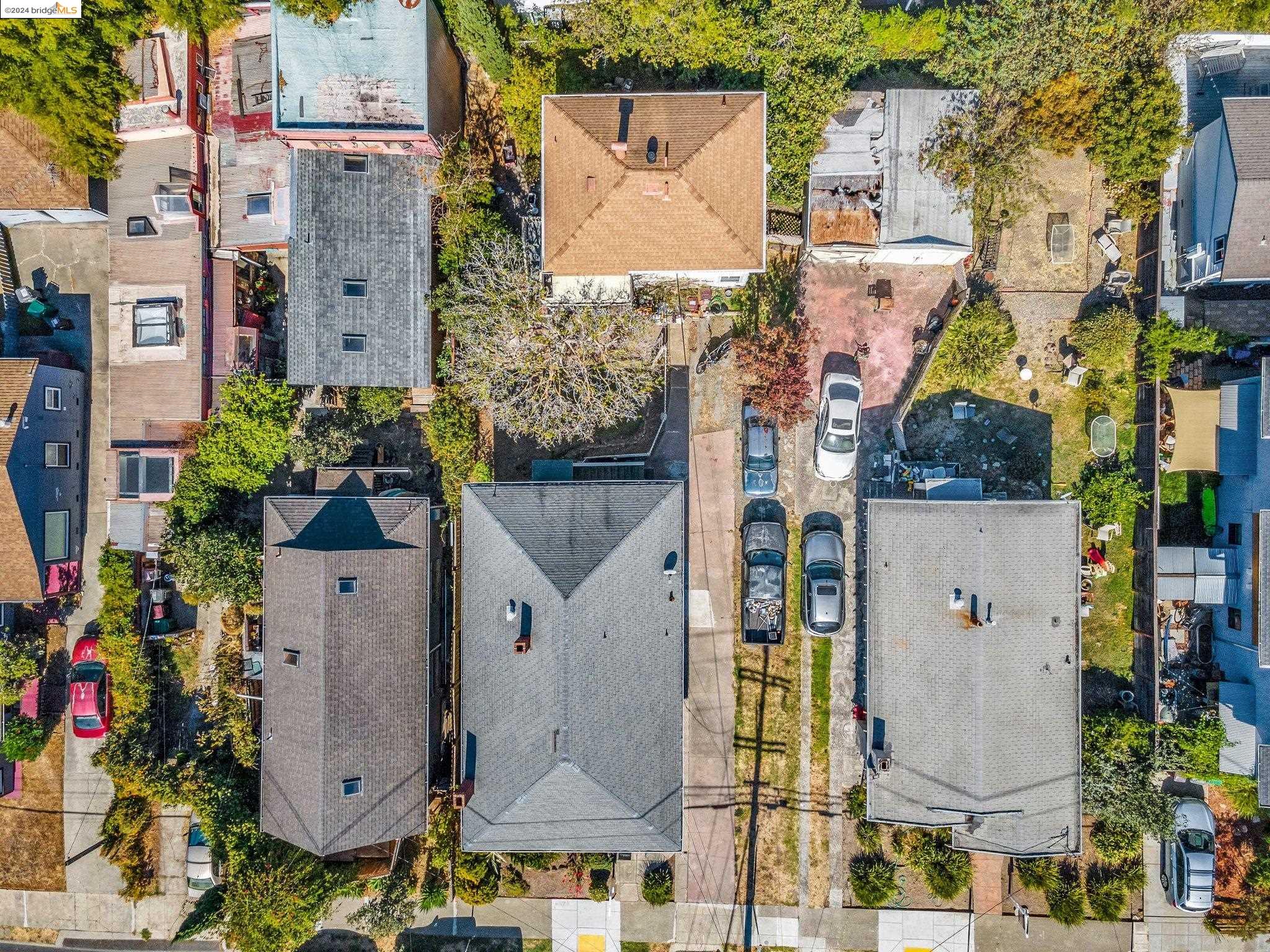 Detail Gallery Image 27 of 27 For 1028 61st St, Oakland,  CA 94608 - – Beds | – Baths