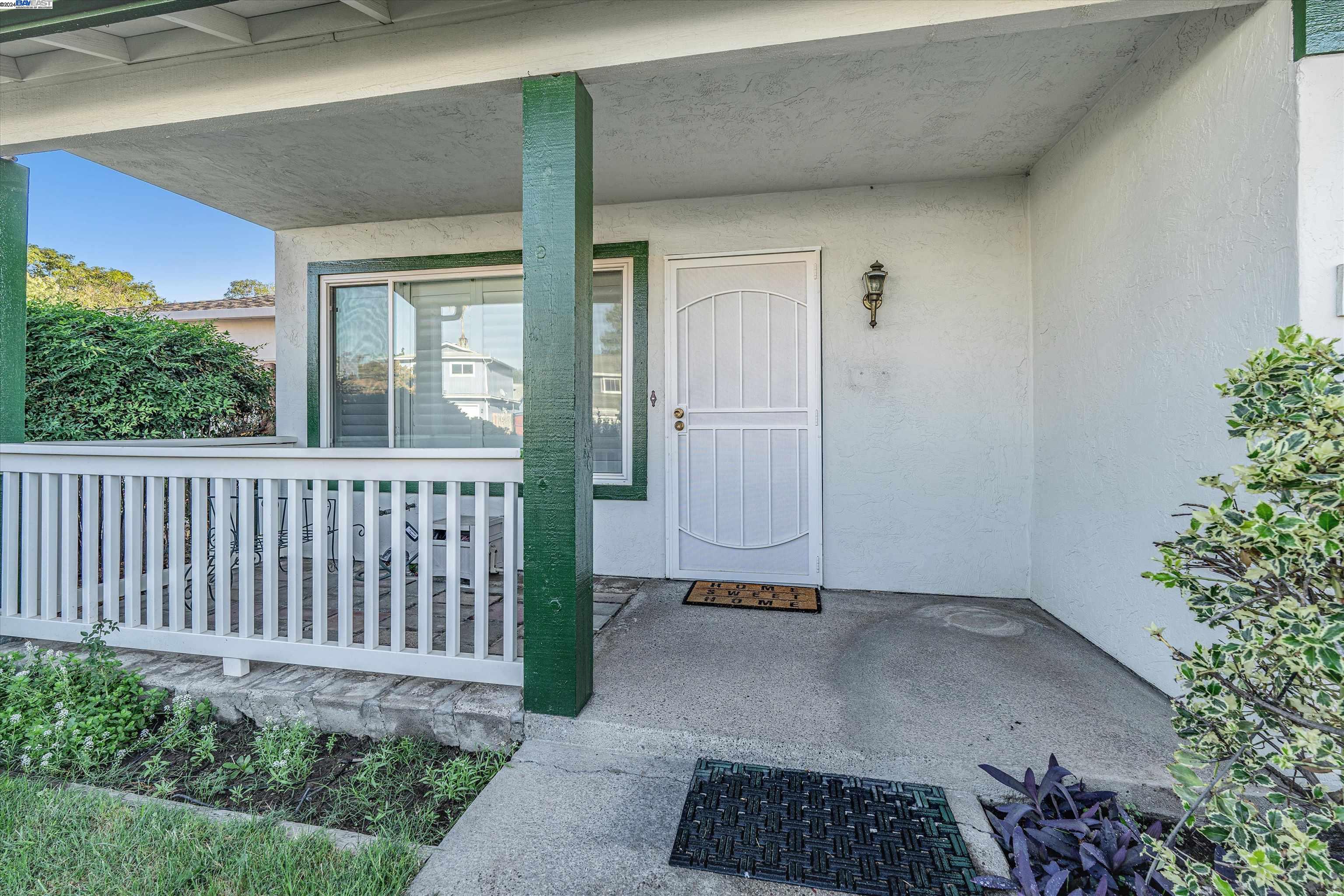 Detail Gallery Image 4 of 43 For 478 Ribier Ct, Manteca,  CA 95336 - 4 Beds | 2 Baths