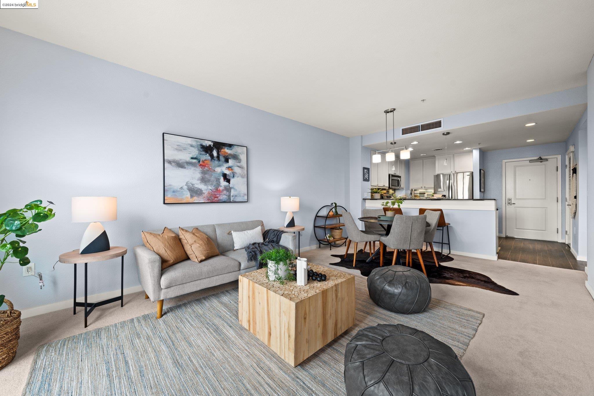 Detail Gallery Image 1 of 1 For 1488 El Camino Real #302,  South San Francisco,  CA 94080 - 1 Beds | 1 Baths