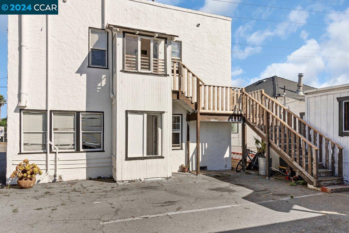 Detail Gallery Image 5 of 7 For 1230 Del Monte Ave, Monterey,  CA 93940 - – Beds | – Baths