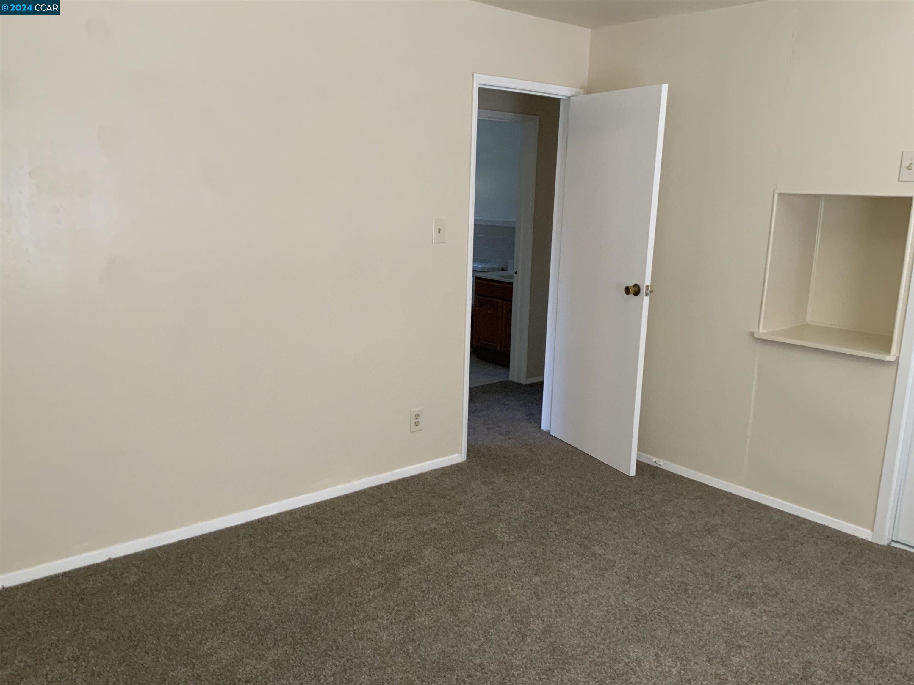 Detail Gallery Image 13 of 15 For 1311 Curtis Street, Berkeley,  CA 94702 - 4 Beds | 2 Baths