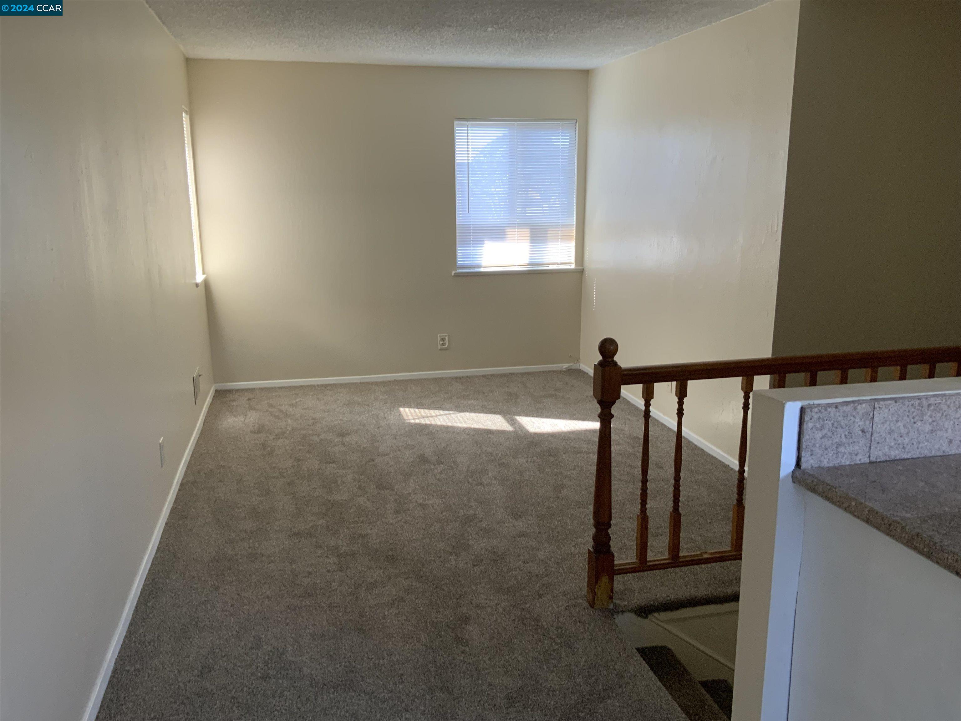 Detail Gallery Image 3 of 15 For 1311 Curtis Street, Berkeley,  CA 94702 - 4 Beds | 2 Baths
