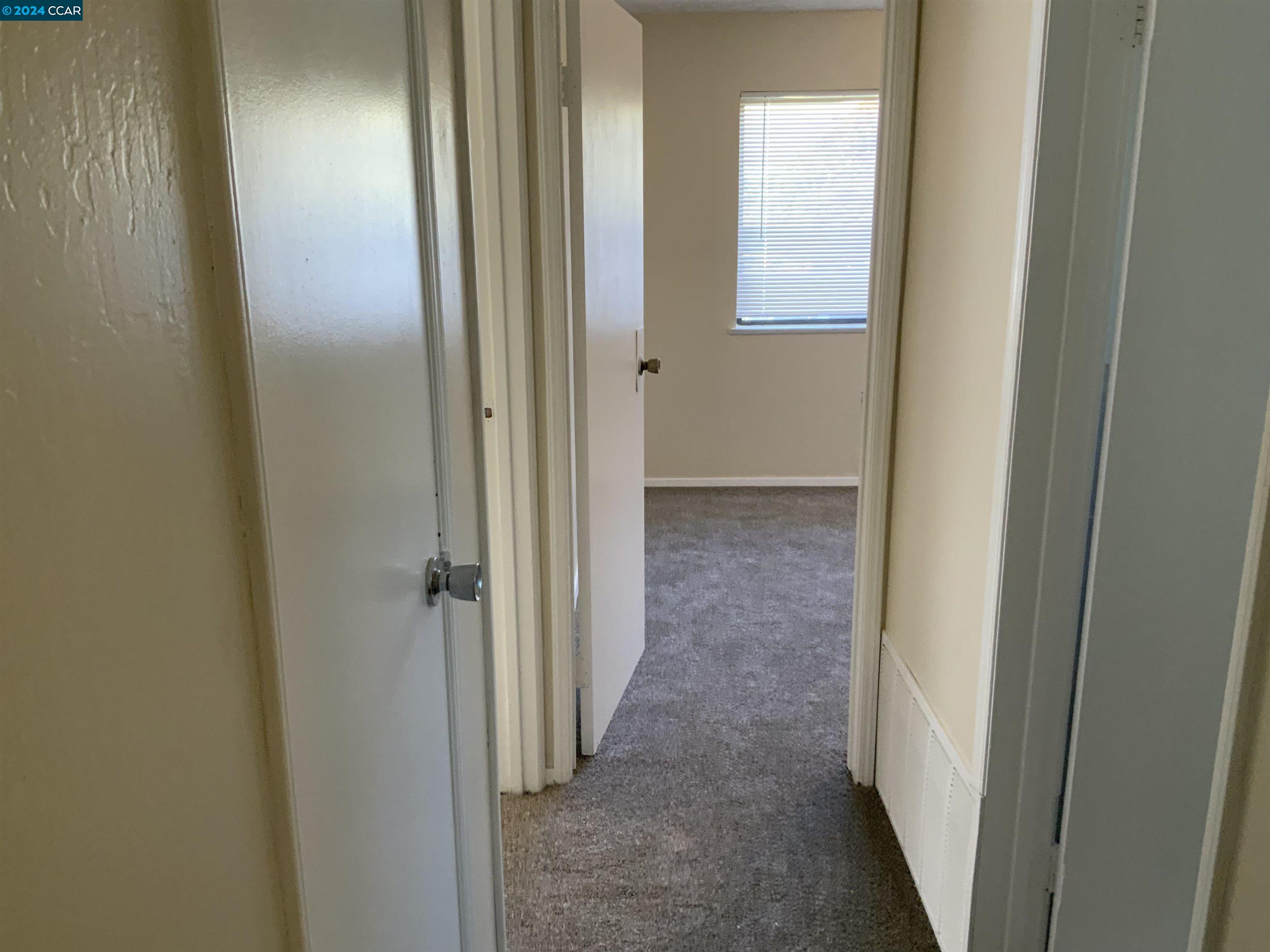 Detail Gallery Image 10 of 15 For 1311 Curtis Street, Berkeley,  CA 94702 - 4 Beds | 2 Baths