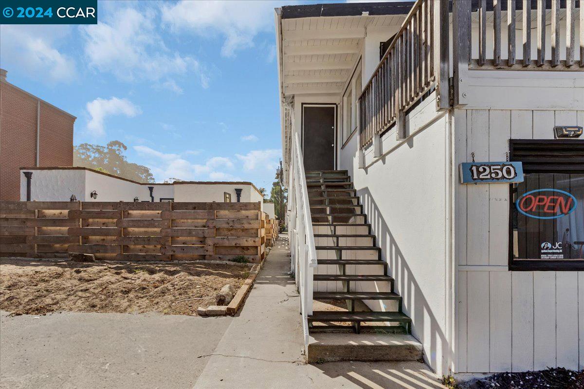Detail Gallery Image 3 of 7 For 1251 1st St, Monterey,  CA 93940 - – Beds | – Baths