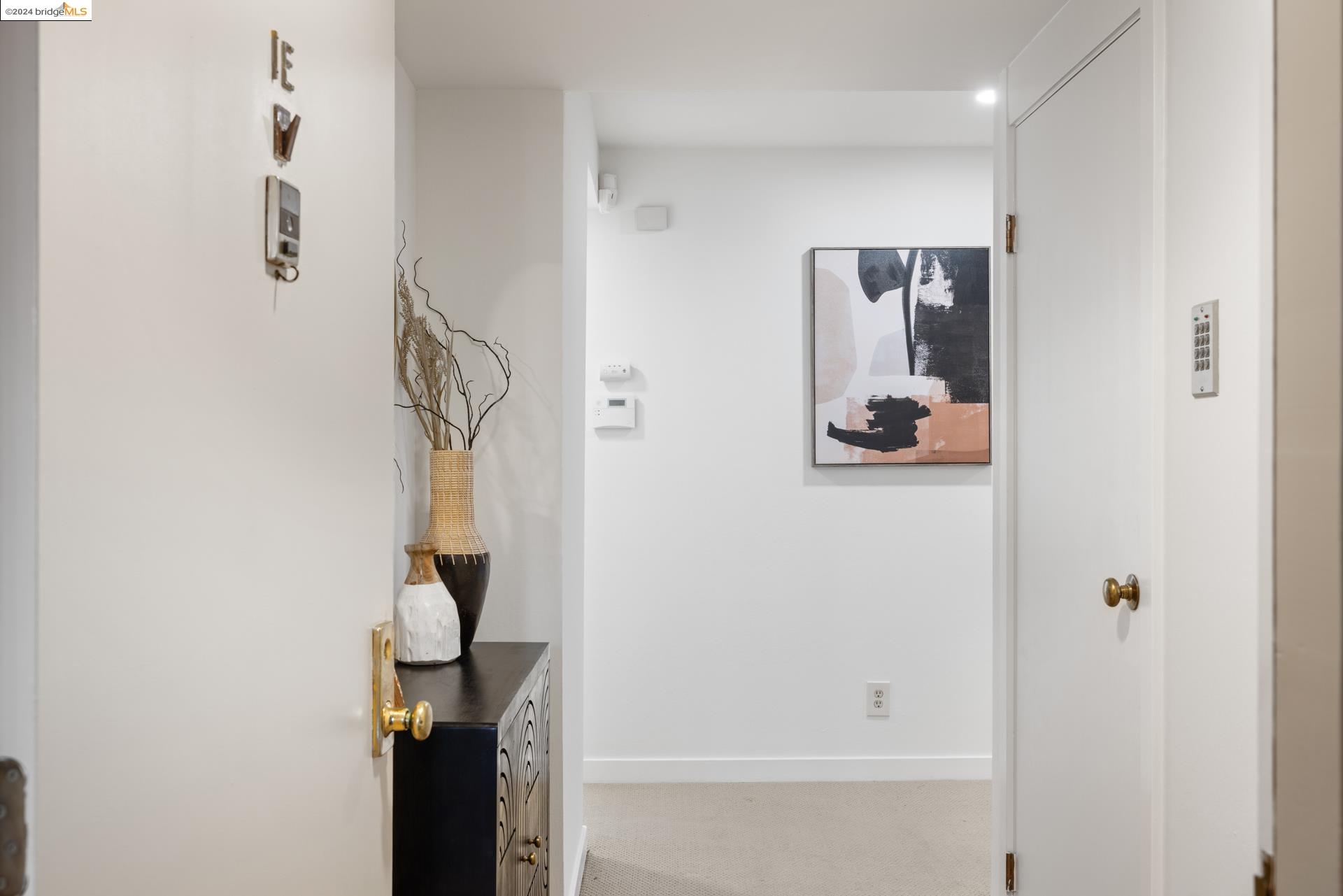 Photo #5: 41076956 Listing 