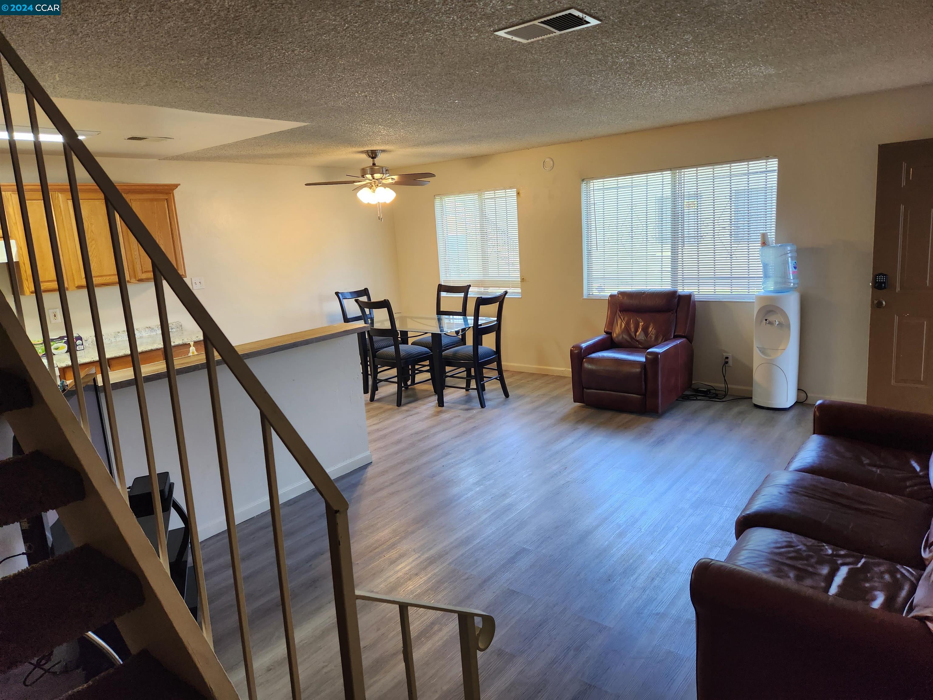 Photo #5: 41077006 Listing: Photo #5