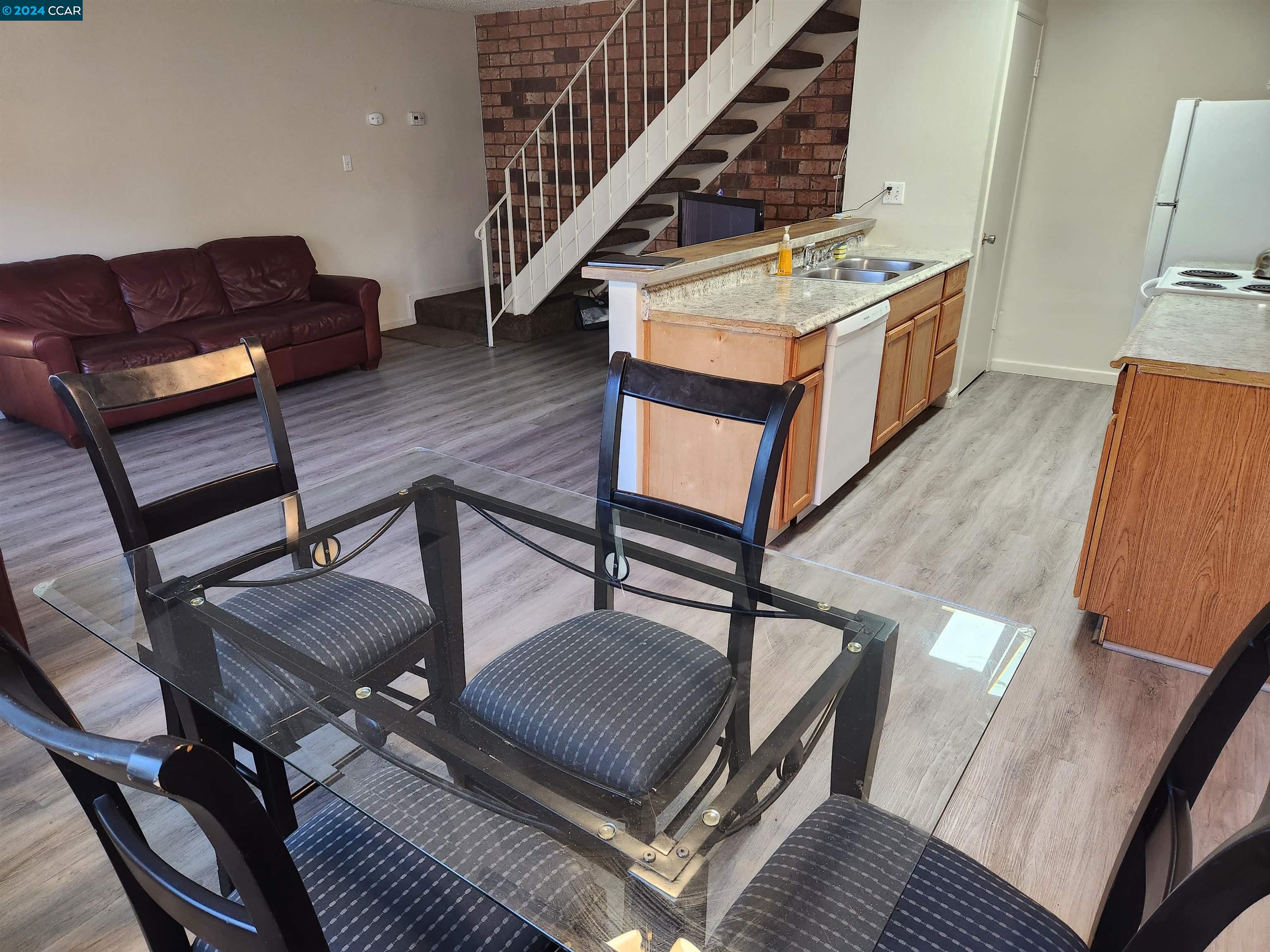 Photo #7: 41077006 Listing: Photo #7