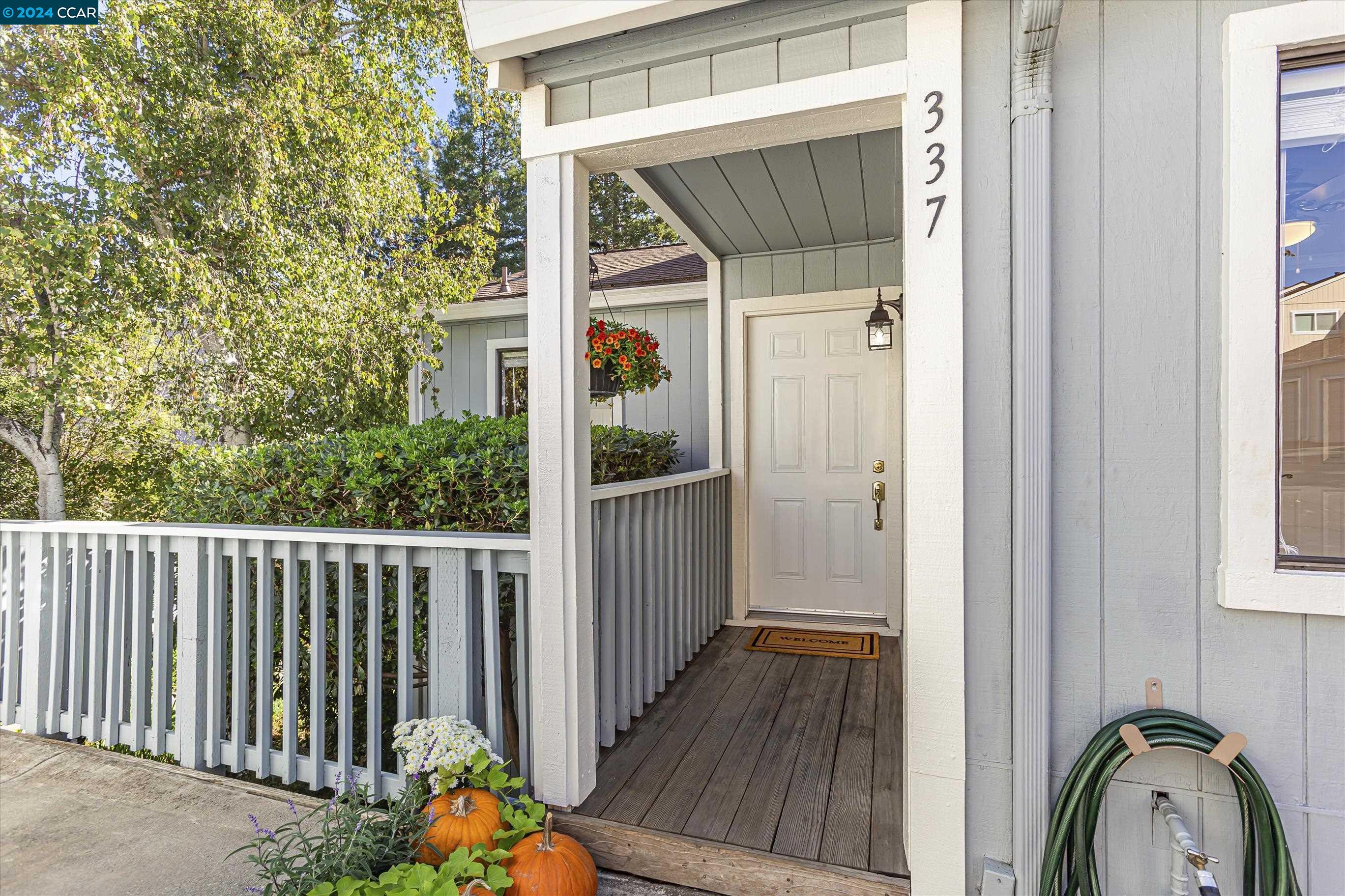 Photo #3: 41077080 Listing 