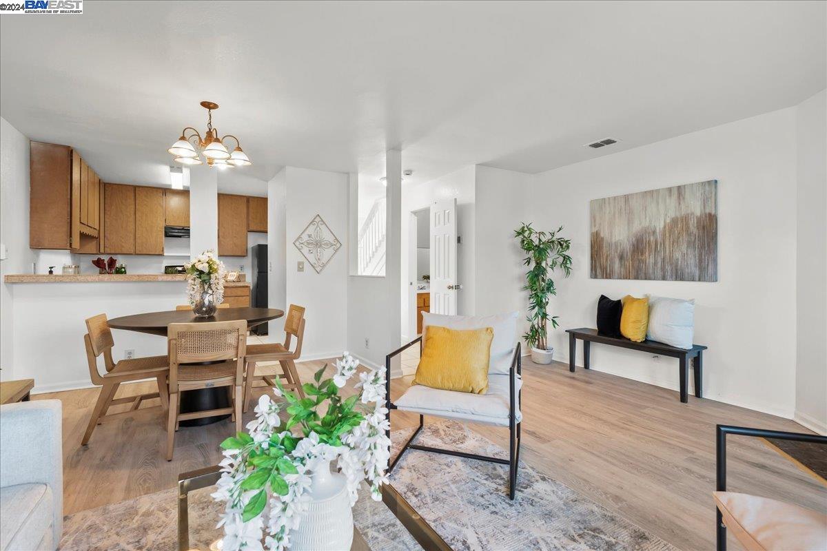 Photo #3: 41077222 Listing 